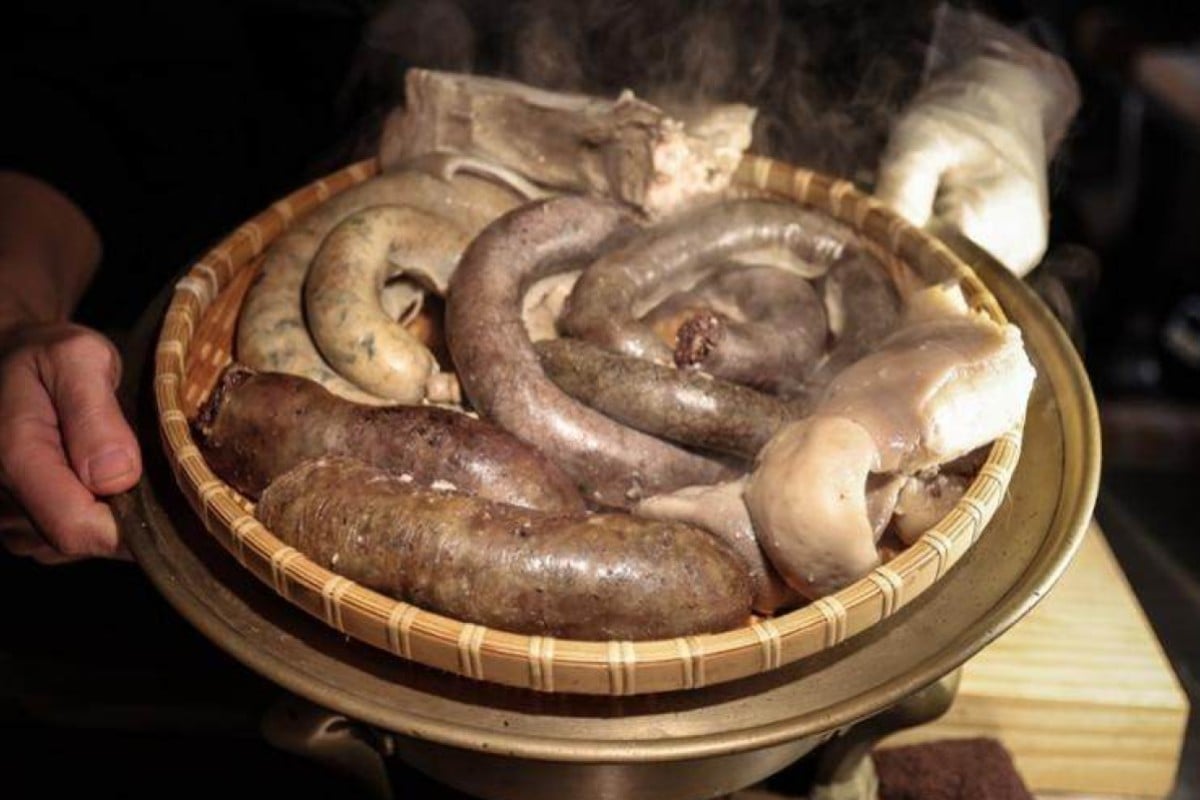 Come elevare la cucina coreana partendo dal tradizionale piatto a base di sanguinaccio - Foto 1. Cách giúp ẩm thực Hàn Quốc thăng hạng từ món dồi heo truyền thống - Ảnh 1.