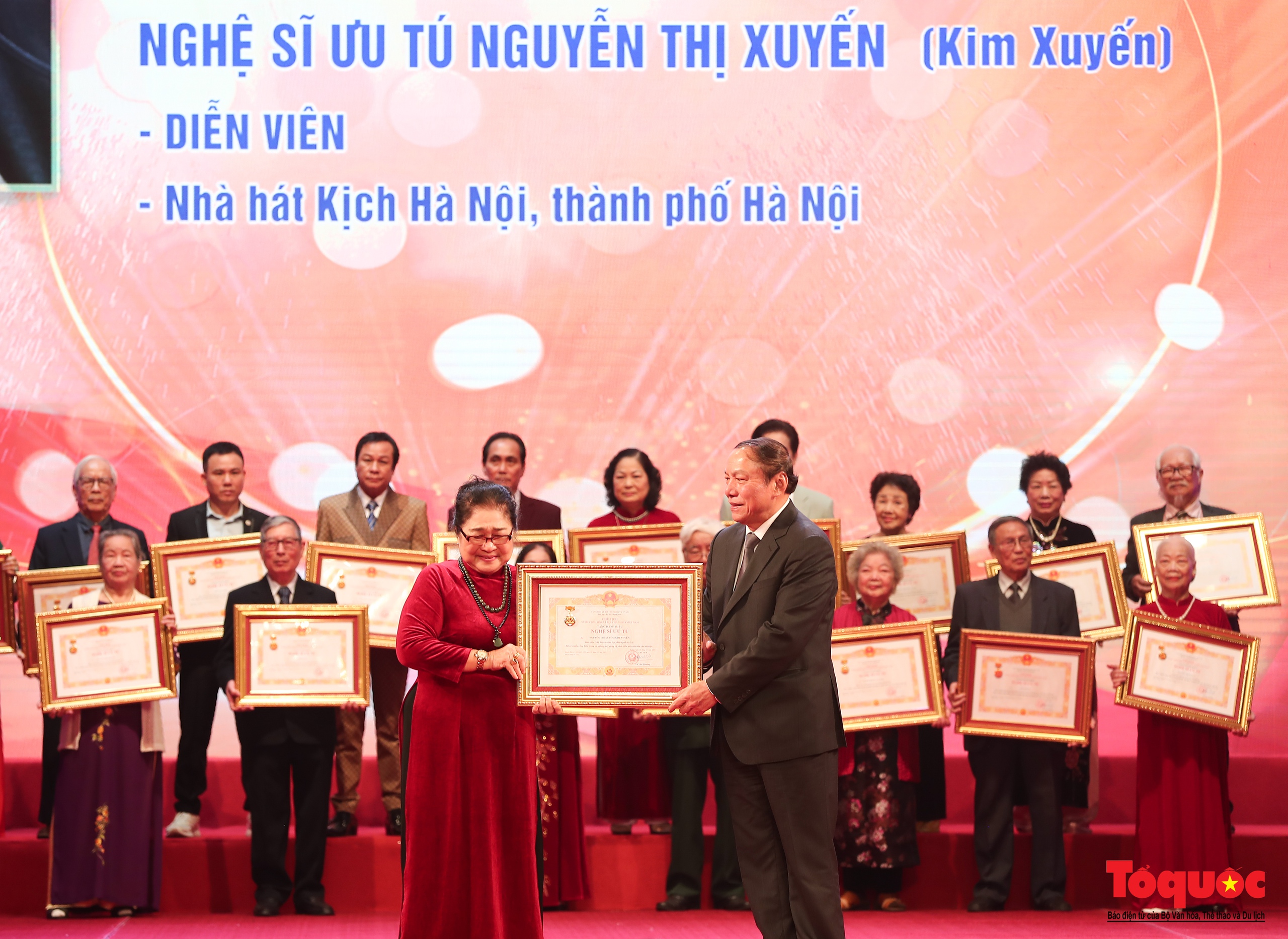 Toàn cảnh Lễ trao tặng danh hiệu Nghệ sĩ Nhân dân, Nghệ sĩ Ưu tú lần thứ 10 - Ảnh 22.