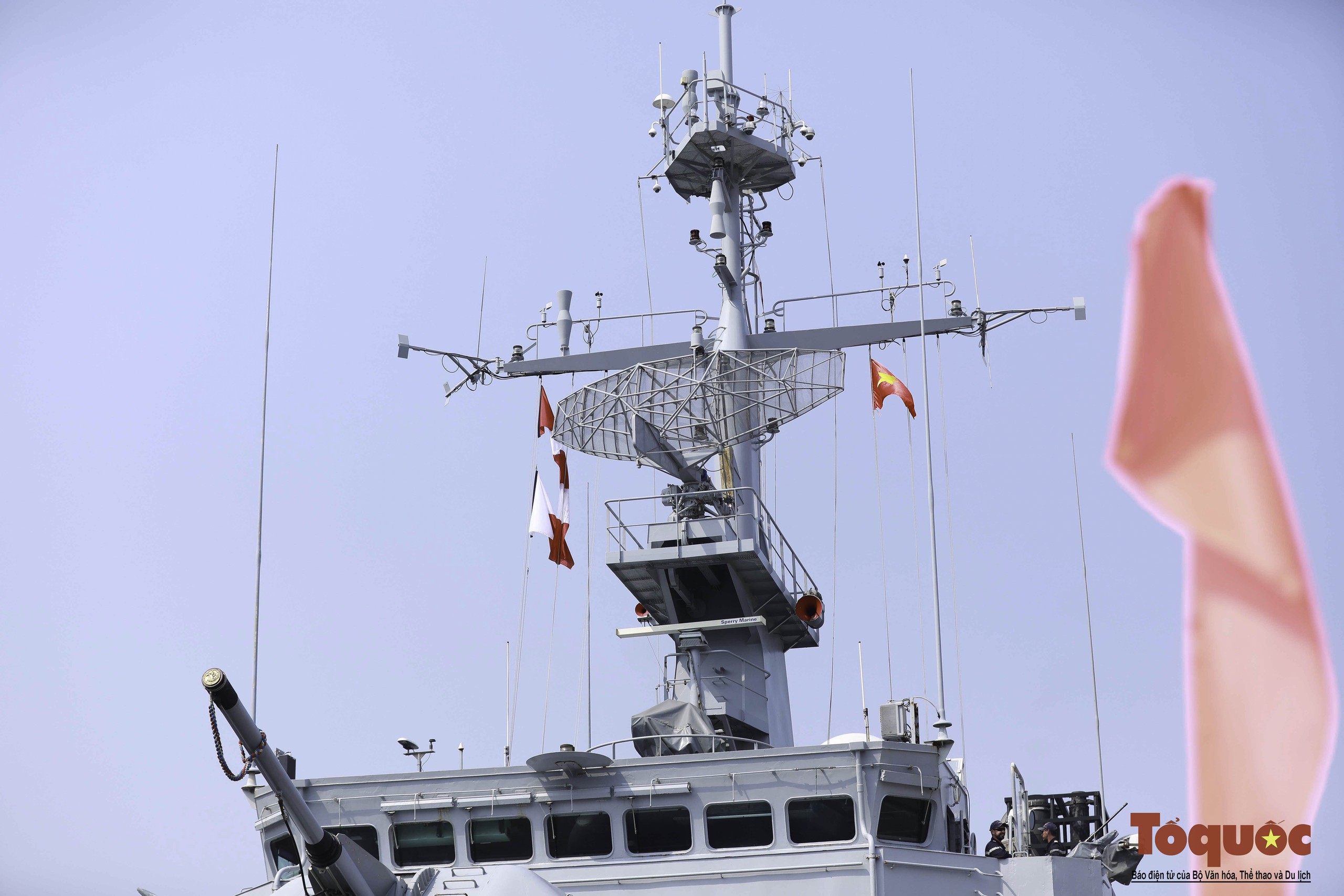 Hình ảnh tàu hải quân Pháp tới Đà Nẵng - Ảnh 10.