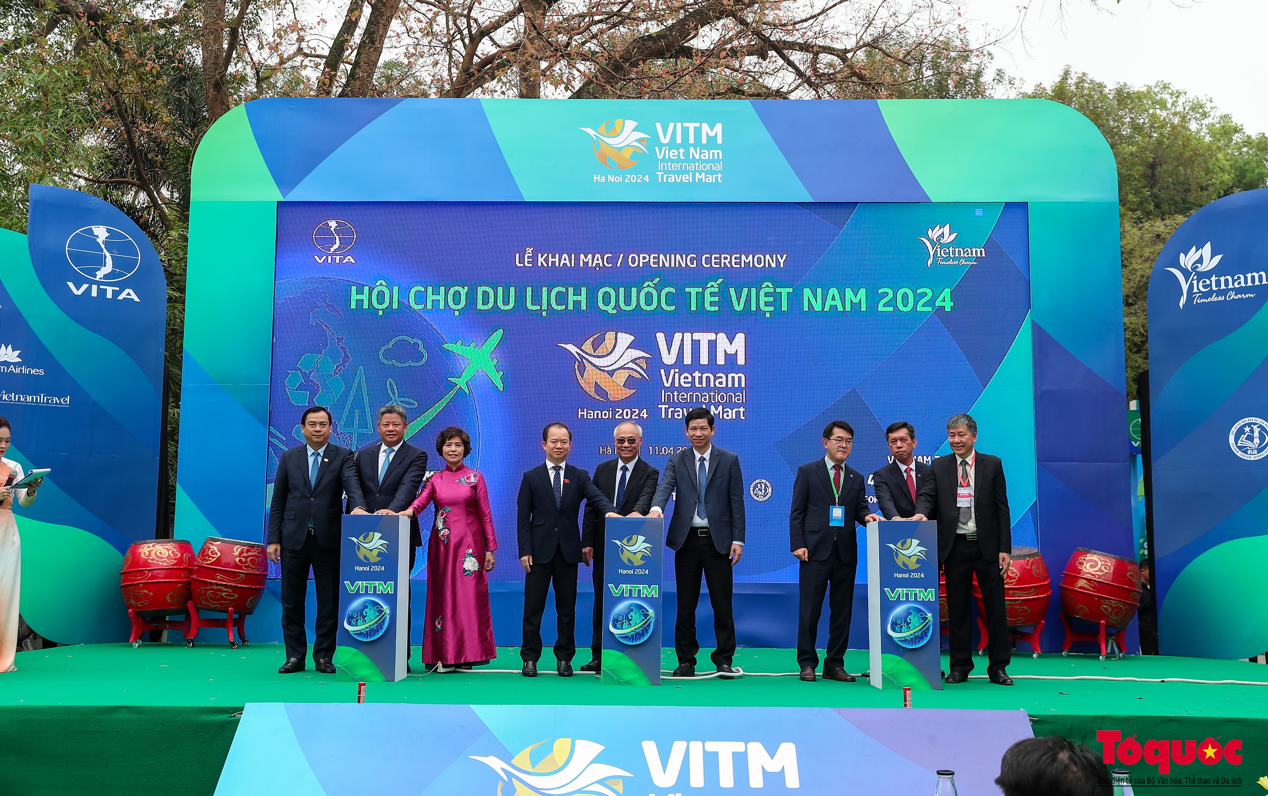 Chùm ảnh: Khai mạc Hội chợ Du lịch Quốc tế Việt Nam - VITM Hà Nội 2024 - Ảnh 4.