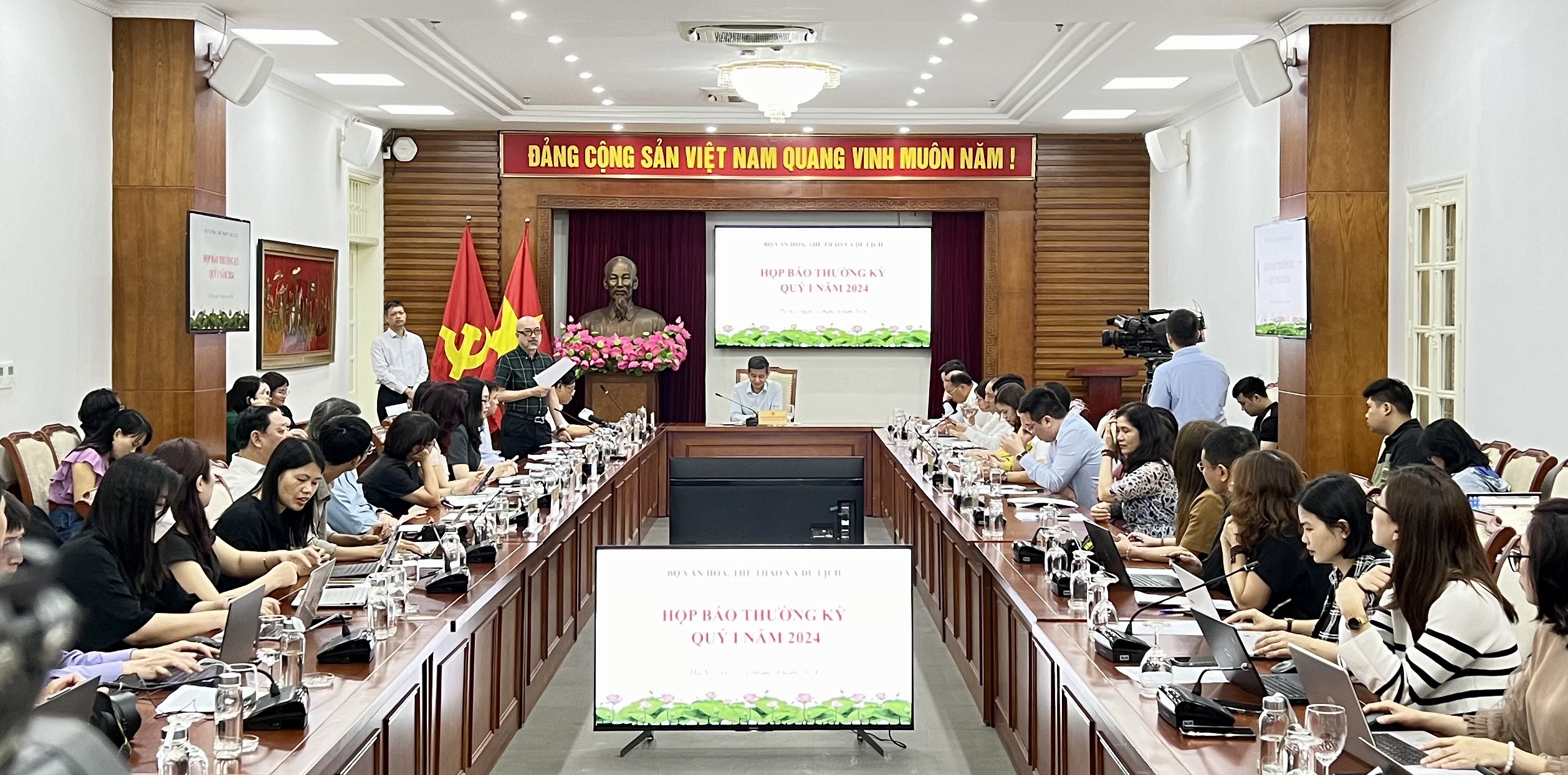 Sớm có chính sách về phát hành phim Nhà nước đặt hàng - Ảnh 1. Sớm có chính sách về phát hành phim Nhà nước đặt hàng - Ảnh 1.