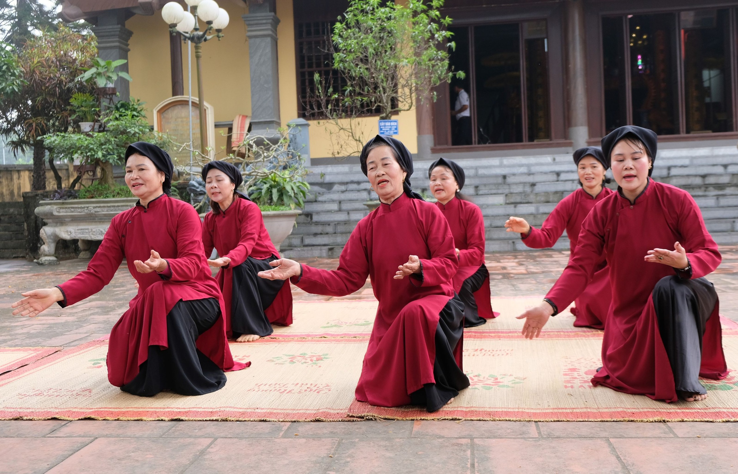 لكي يتردد صدى أغنية Xoan إلى الأبد - الصورة 5. Để câu Xoan còn vang mãi  - Ảnh 5.