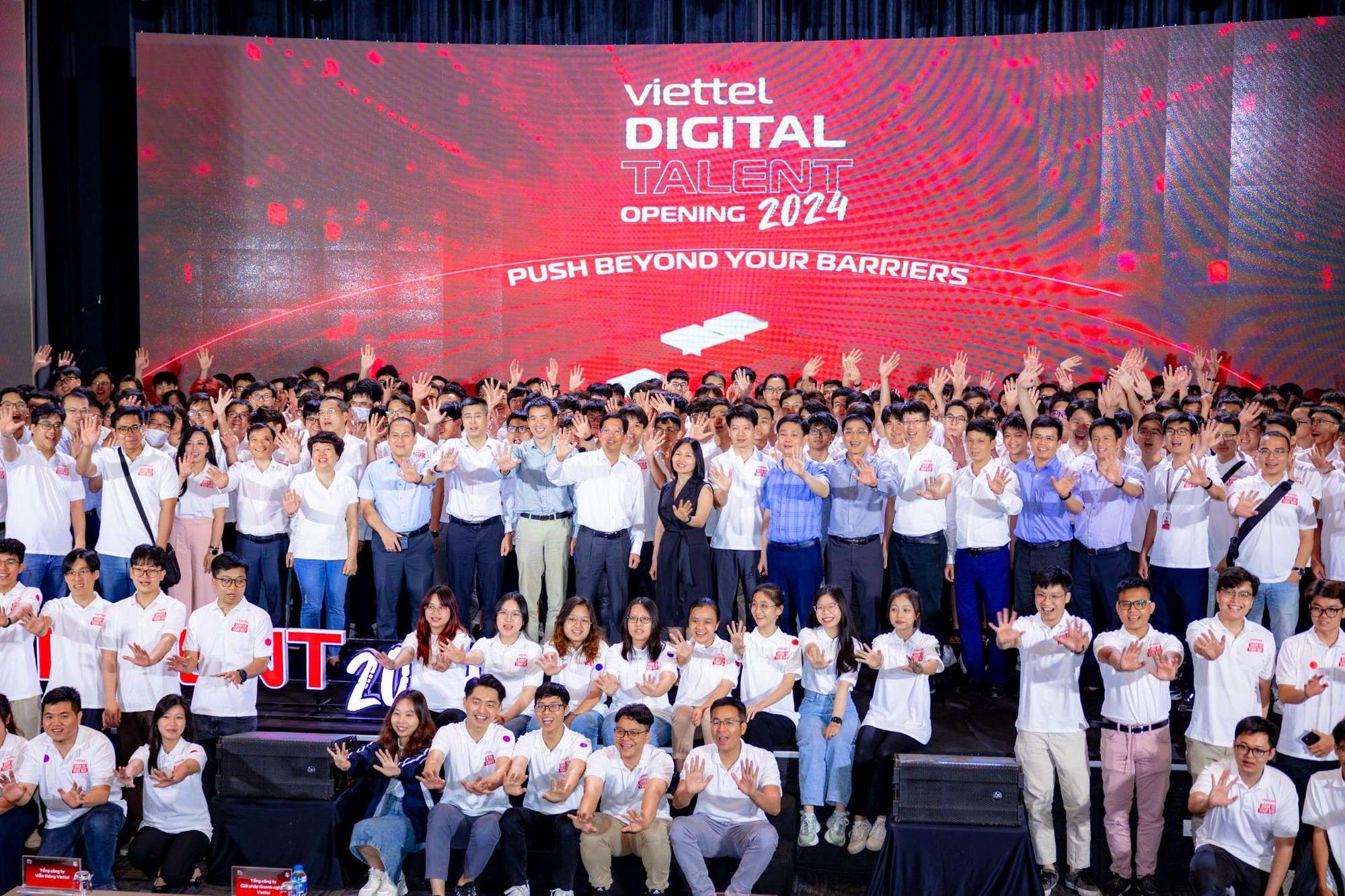 306 sinh viên lựa chọn Viettel Digital Talent 2024 để phá vỡ giới hạn và bước tới đam mê - Ảnh 1.