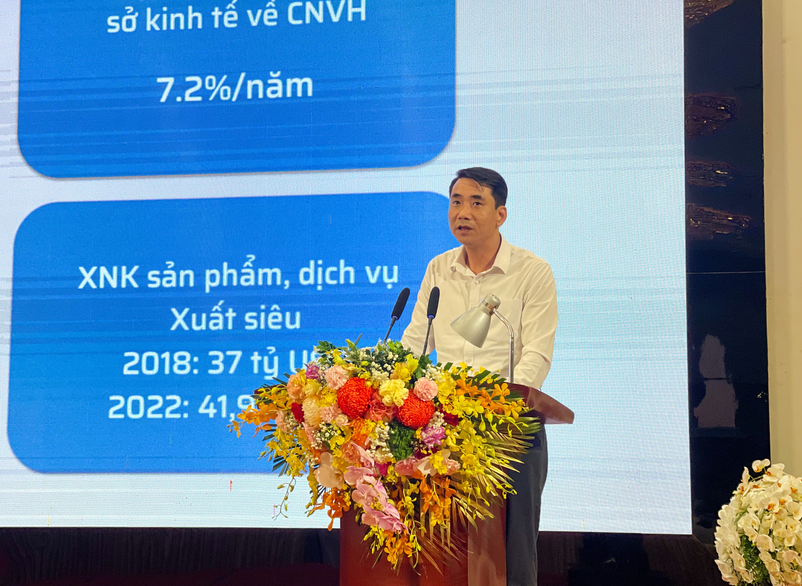 Förderung des Urheberrechtsschutzes für eine nachhaltige Entwicklung der Kulturwirtschaft - Foto 3. Thúc đẩy bảo vệ bản quyền hướng đến phát triển công nghiệp văn hóa bền vững - Ảnh 3.