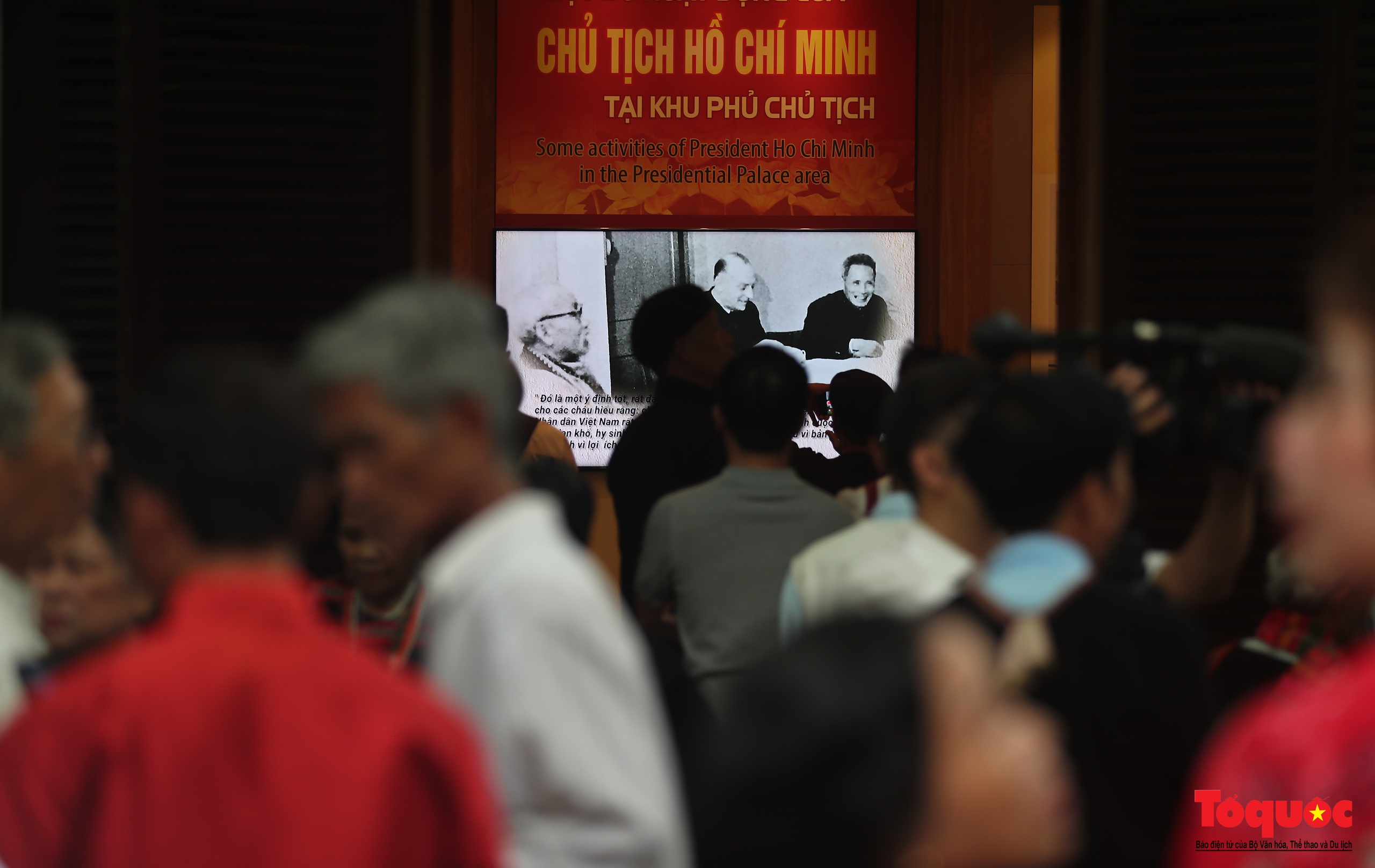 Đoàn đại biểu Già làng, Trưởng bản, Nghệ nhân các dân tộc Việt Nam báo công dâng Bác - Ảnh 20.