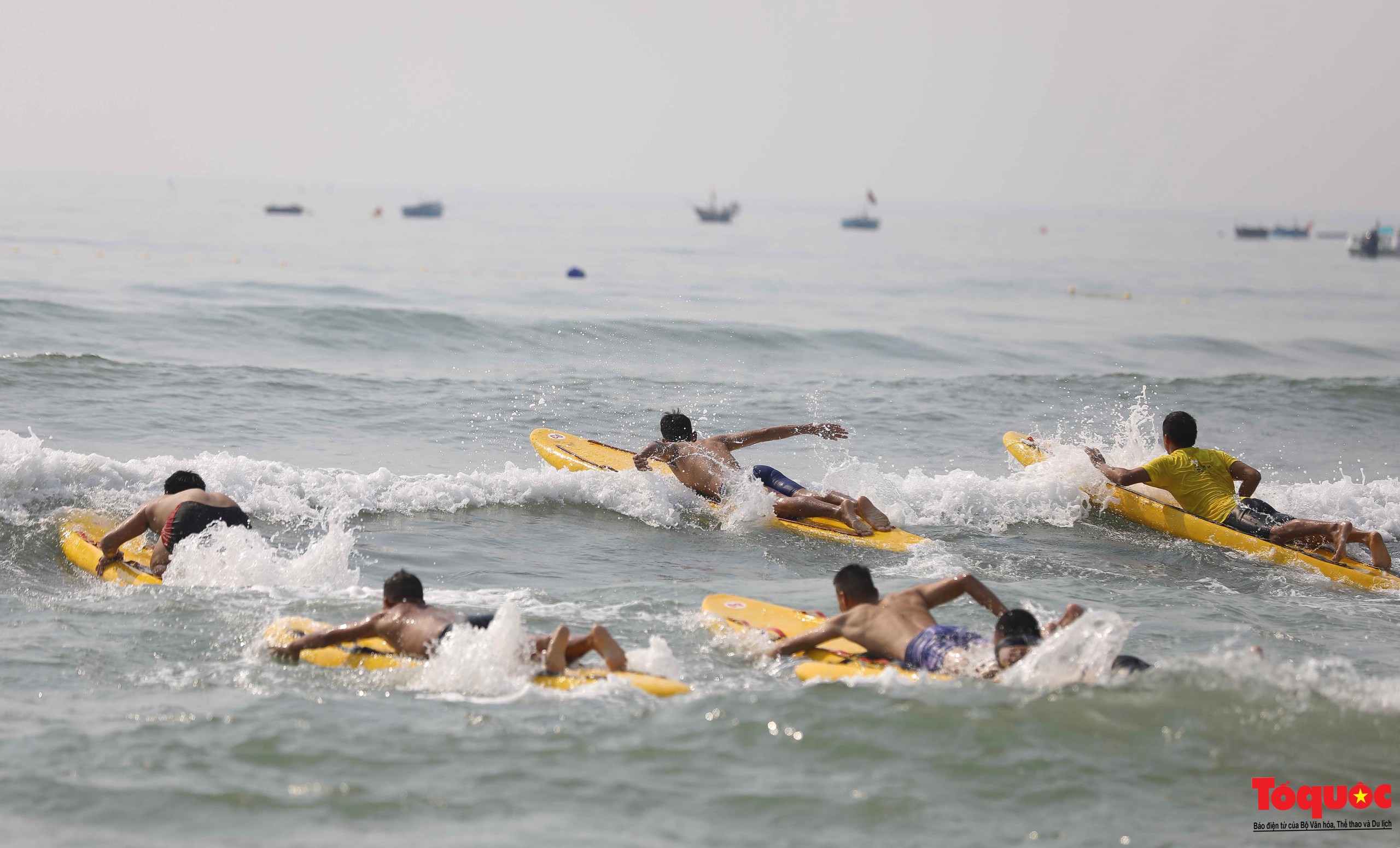 Sôi nổi “Hội thi cứu hộ biển quốc tế Đà Nẵng 2024” - Ảnh 13.