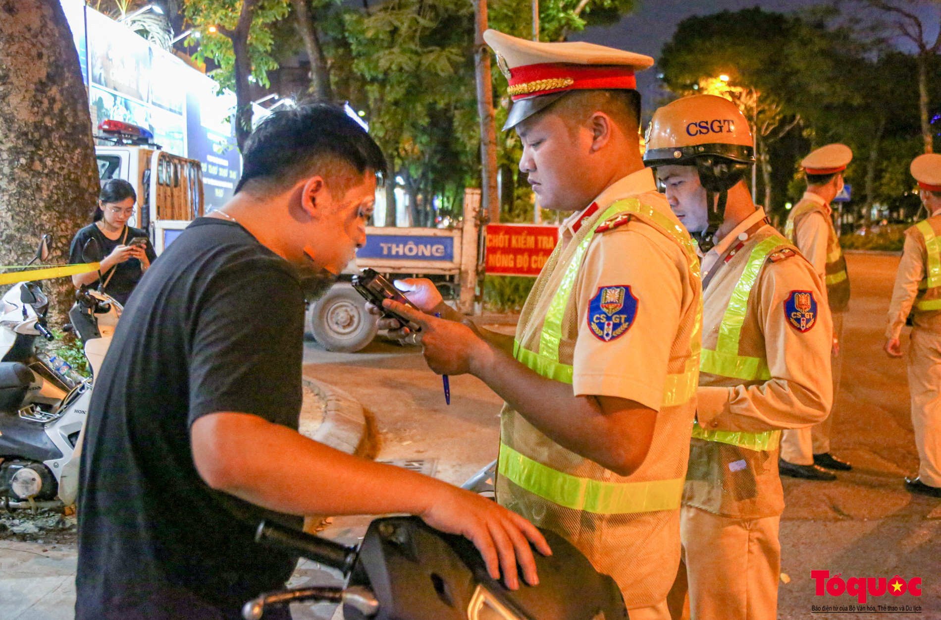 Liên hoan gặp mặt dịp nghỉ lễ, nhiều tài xê vi phạm nồng độ cồn vượt mức cao - Ảnh 6.