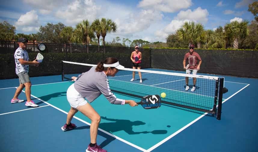 Pickleball, môn thể thao phát triển nhanh bậc nhất thế giới và đang gây sốt  ở Việt Nam