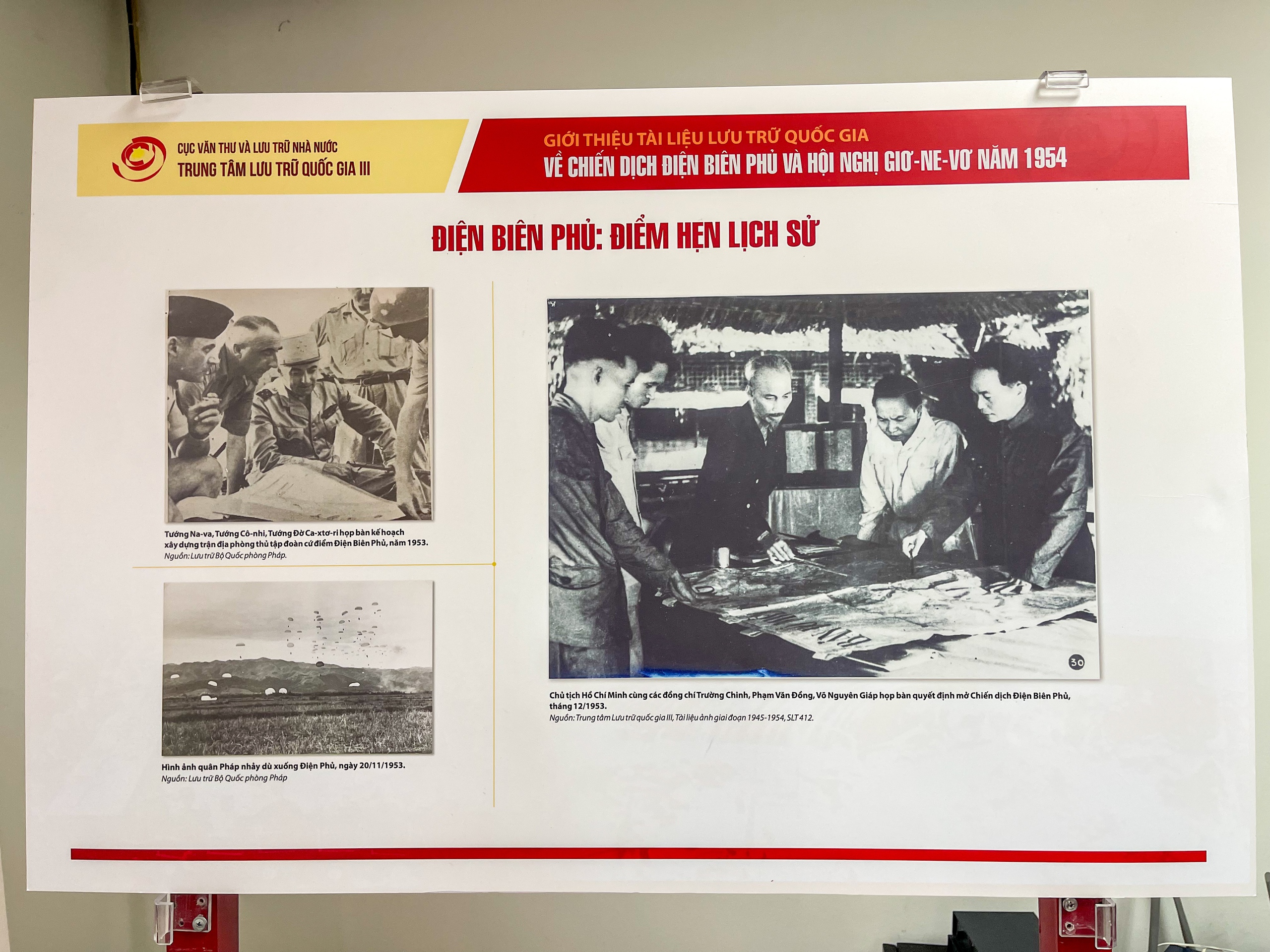 Upptäck värdefulla dokument om Dien Bien Phu-kampanjen - Foto 2. Khám phá những tài liệu quý về Chiến dịch Điện Biên Phủ - Ảnh 2.