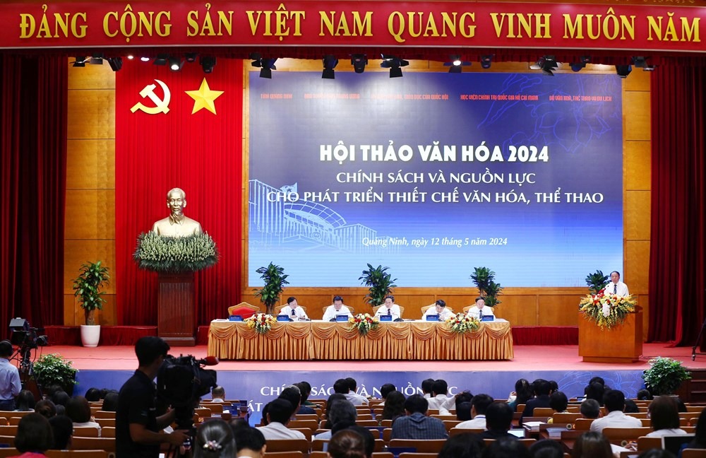Ministro Nguyen Van Hung: - Foto 1. Bộ trưởng Nguyễn Văn Hùng:  - Ảnh 1.