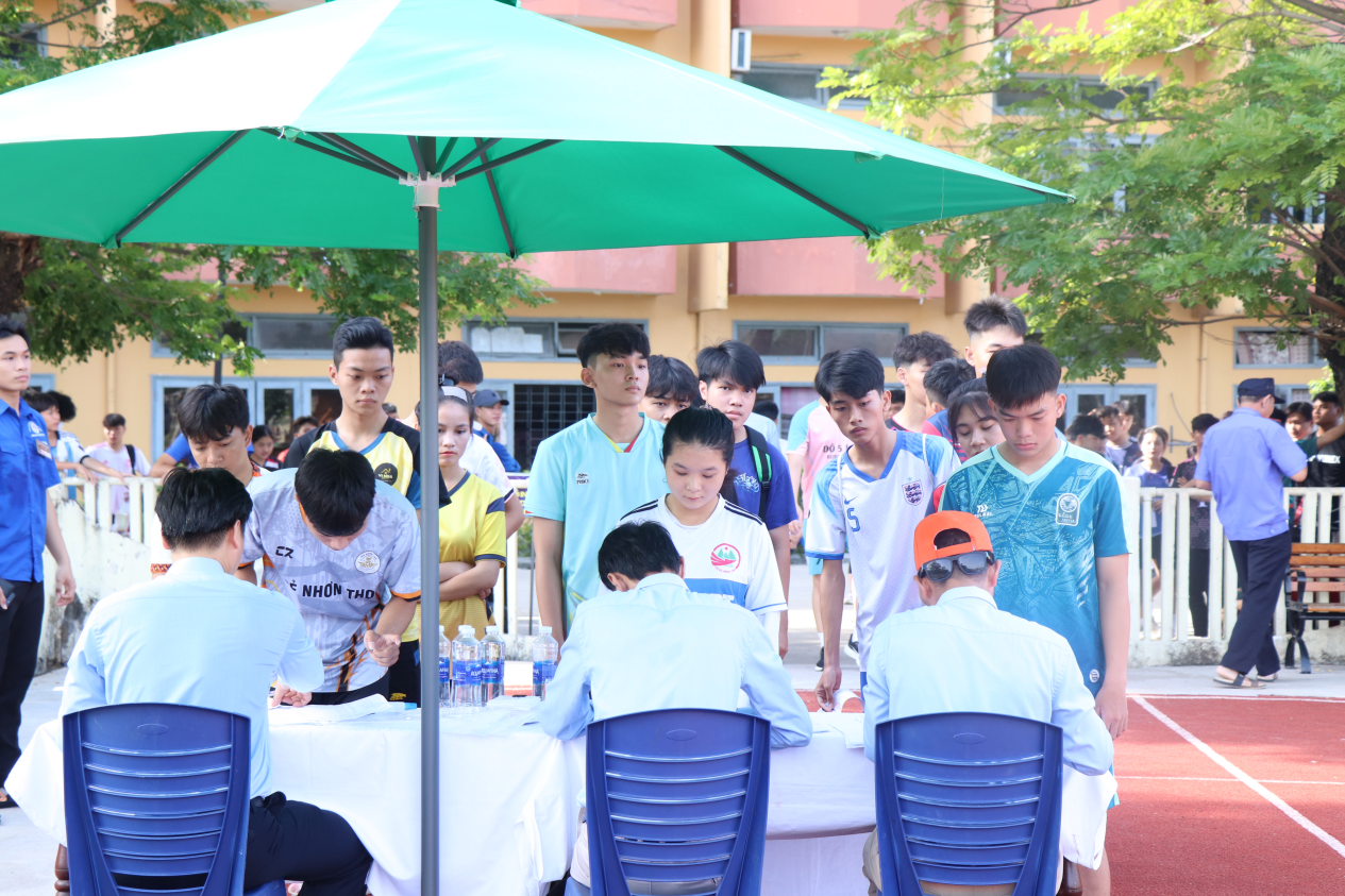 Trường Đại học Thể dục Thể thao Đà Nẵng tổ chức kỳ thi tuyển sinh năng khiếu đại học chính quy đợt 1, năm 2024 - Ảnh 2.