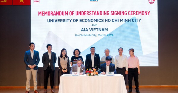AIA Việt Nam trao nhiều cơ hội phát triển cho sinh viên UEH trong 3 năm tới - Ảnh 1.