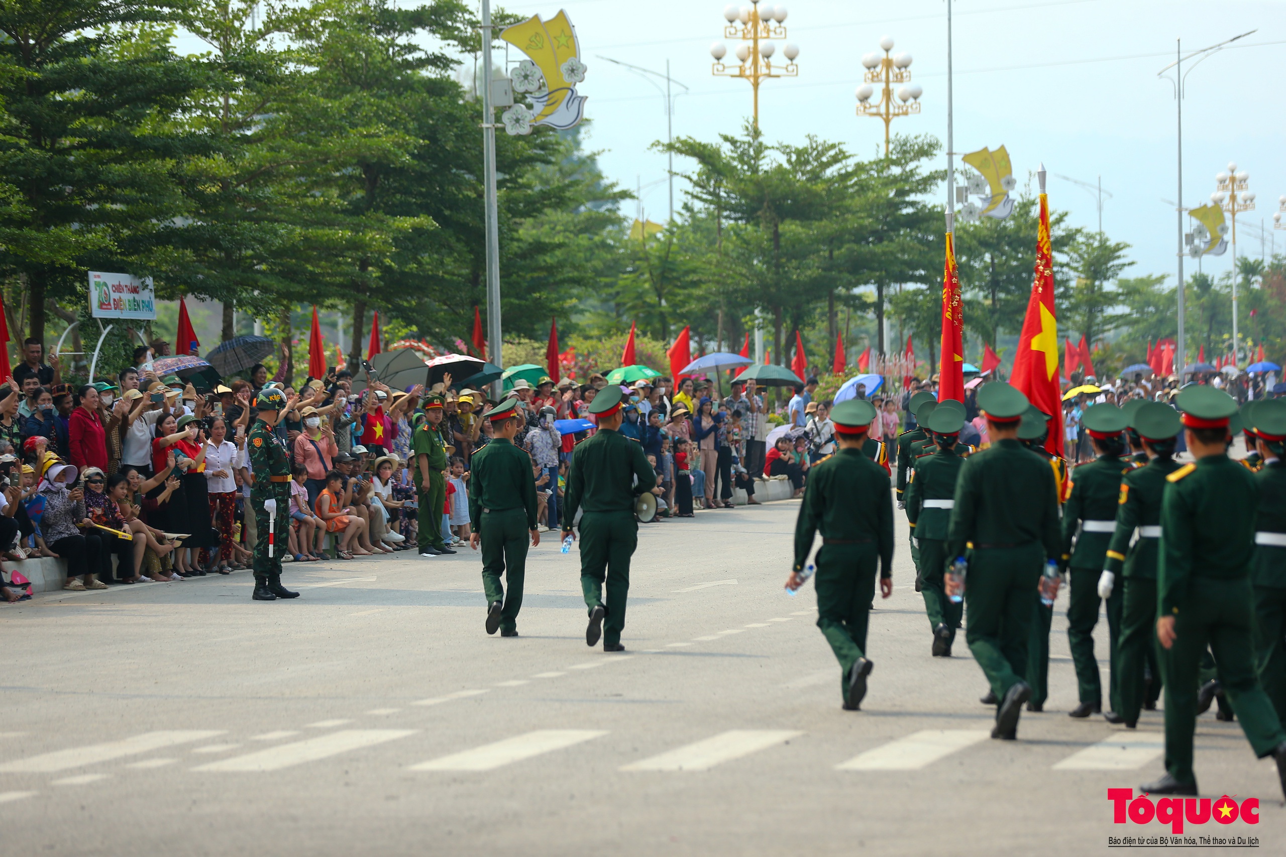Toàn cảnh sơ duyệt Lễ diễu binh kỷ niệm 70 năm chiến thắng Điện Biên Phủ - Ảnh 14.