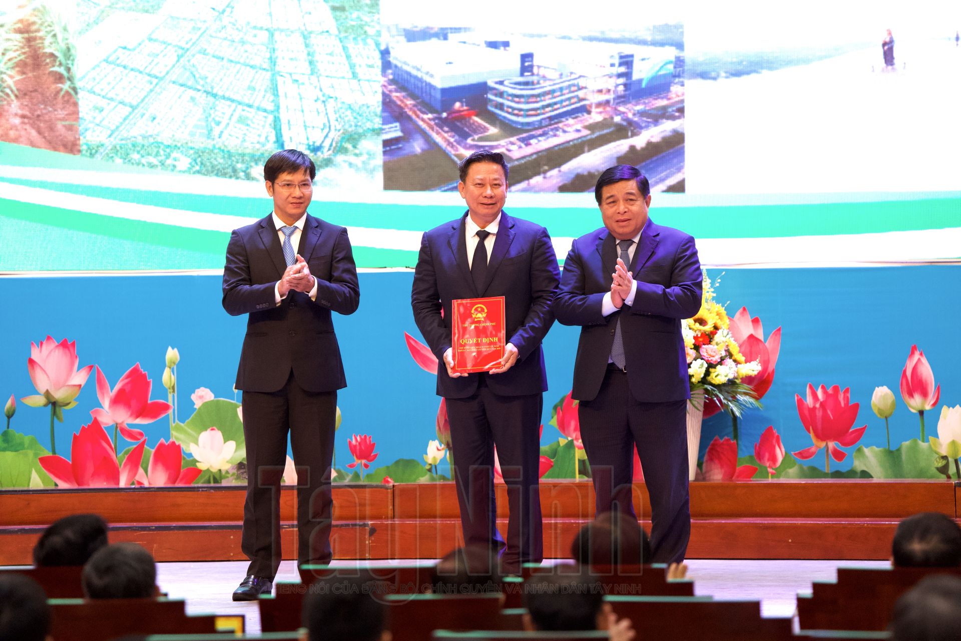 Công bố Quy hoạch tỉnh Tây Ninh thời kỳ 2021-2030, tầm nhìn đến năm 2050 - Ảnh 2.