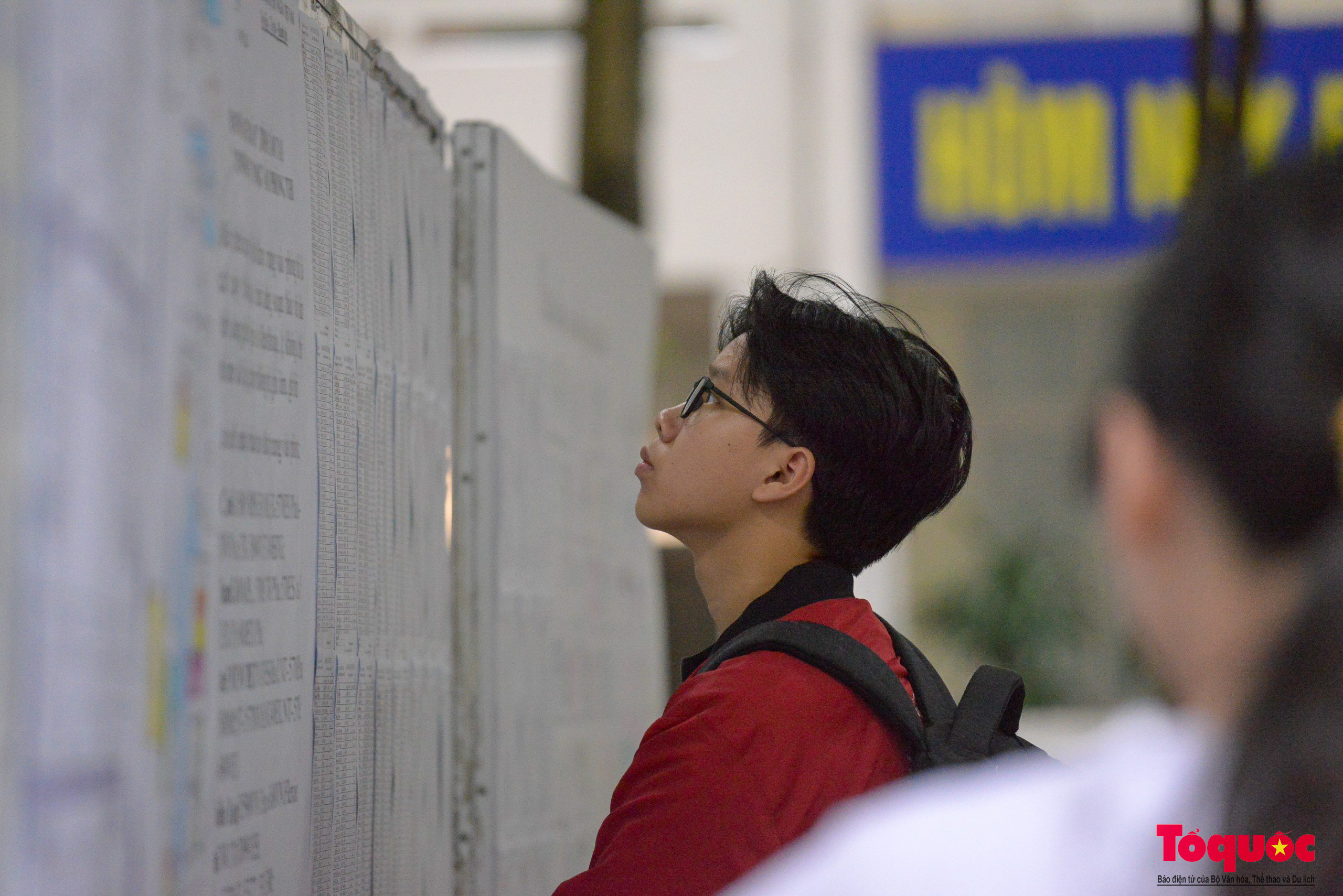 Hơn 3000 thí sinh đầu tiên ở Hà Nội tranh suất vào lớp 10 chuyên năm 2024 - Ảnh 5.