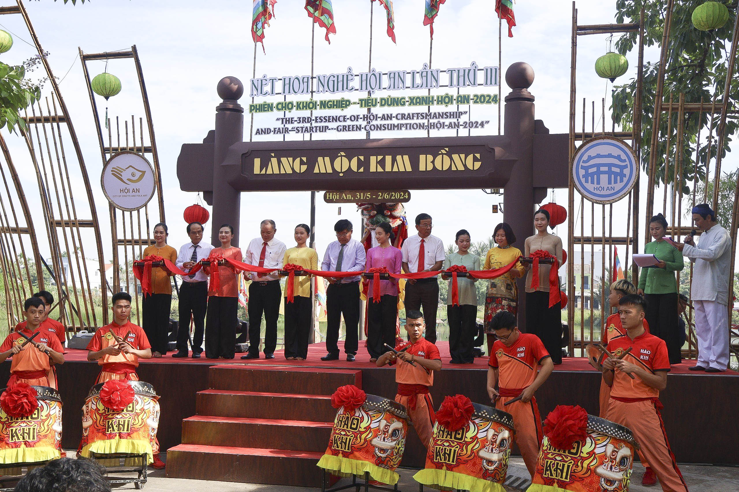 Opening of the third Khai mạc sự kiện “Nét hoa Nghề Hội An