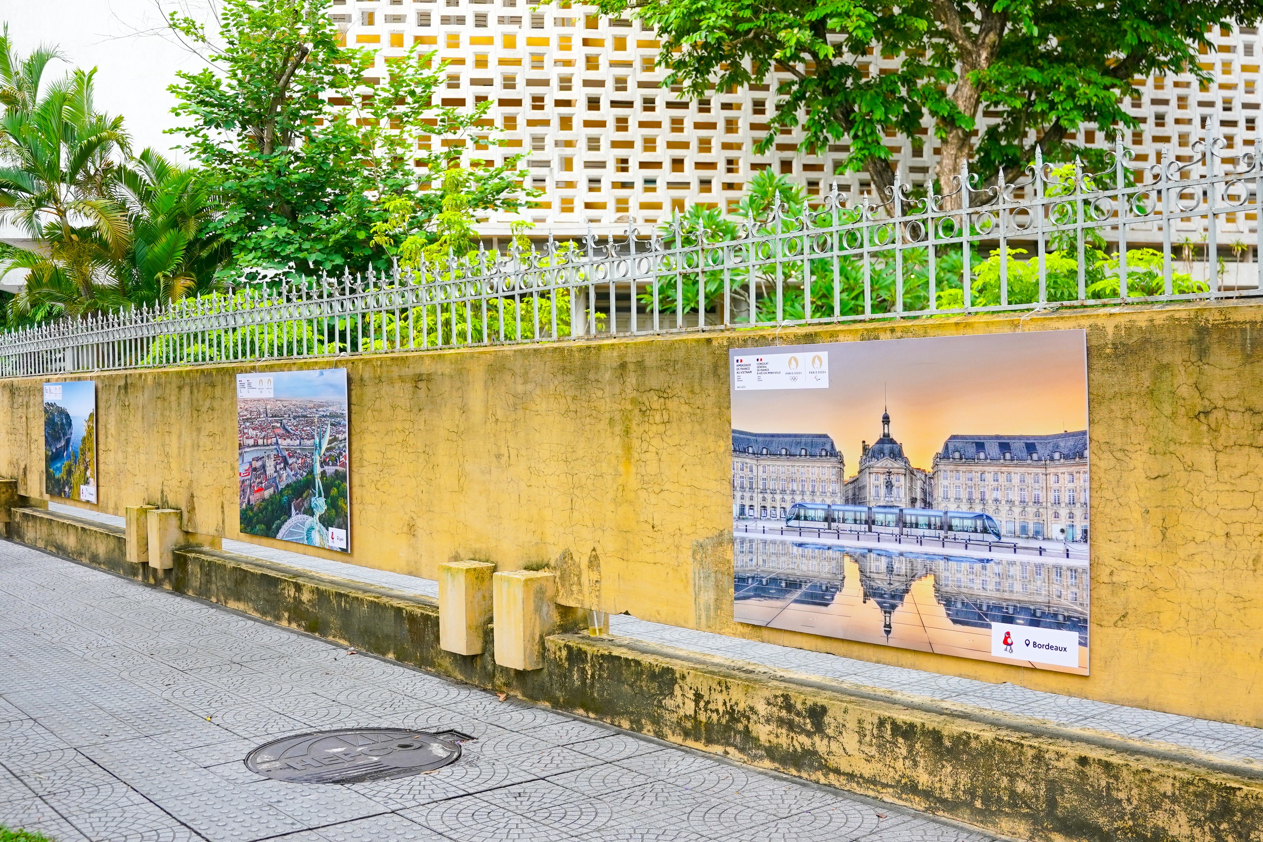 Jelajahi Prancis melalui pameran foto  Khám phá nước Pháp qua triển lãm ảnh