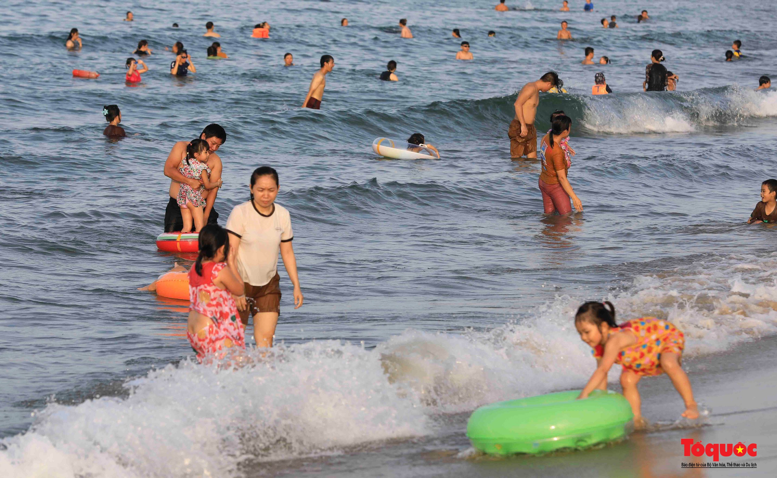 Khai mạc Festival biển “Hội An - Cảm xúc mùa hè” - Ảnh 14.