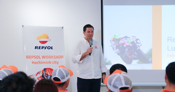 Dầu Nhớt Huỳnh Châu hợp tác cùng Repsol tổ chức workshop dành cho thợ máy - Ảnh 1.