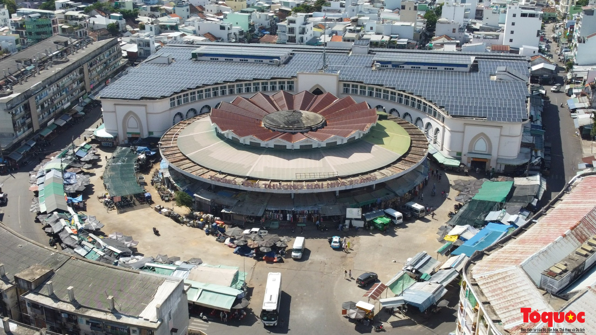 Khánh Hòa chi 112 triệu đồng tìm sản phẩm quà tặng du lịch - Ảnh 1. Khánh Hòa chi 112 triệu đồng tìm sản phẩm quà tặng du lịch - Ảnh 1.