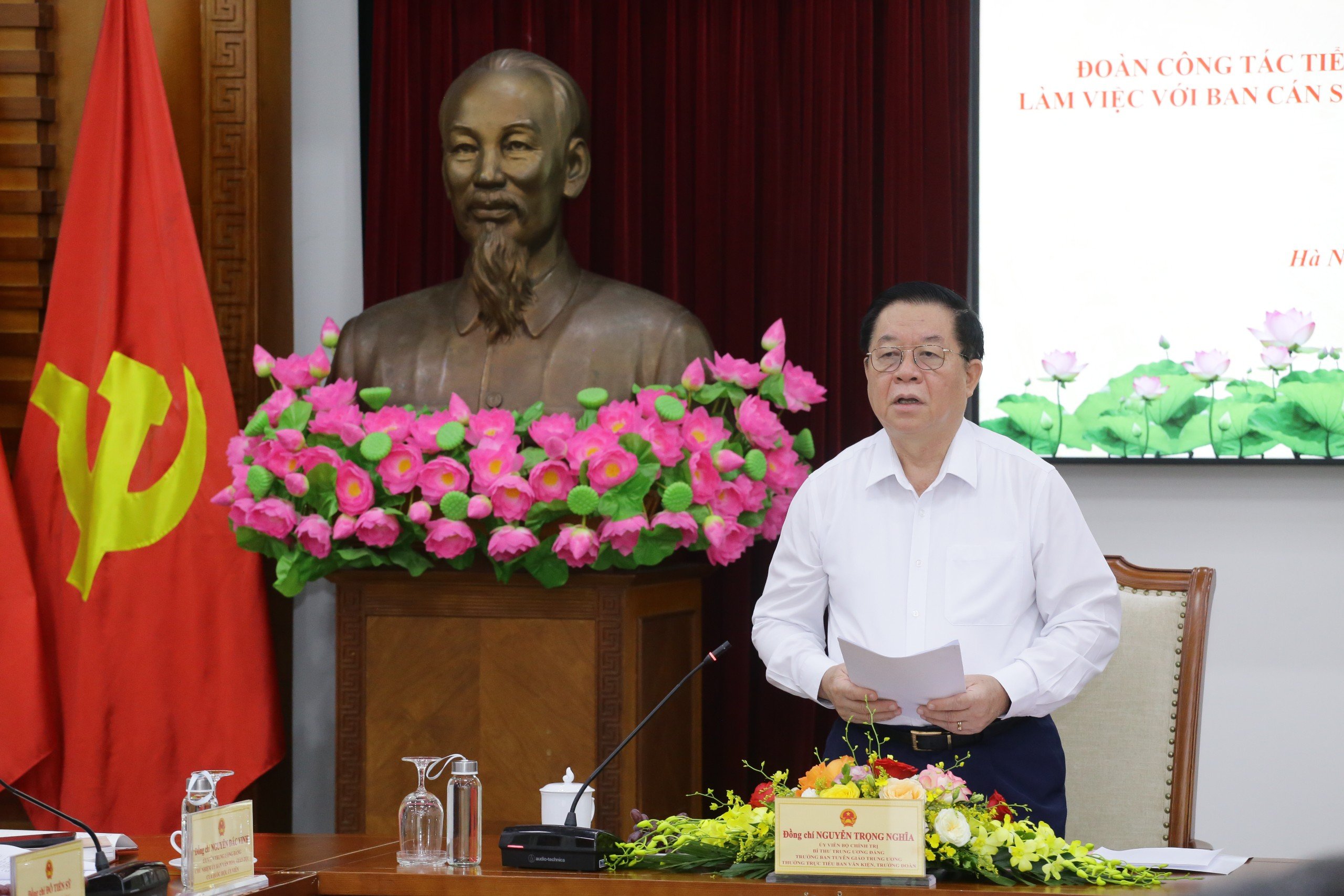 Đoàn công tác Tiểu ban Văn kiện Đại hội XIV của Đảng làm việc với Ban Cán sự Đảng, Bộ VHTTDL - Ảnh 6.