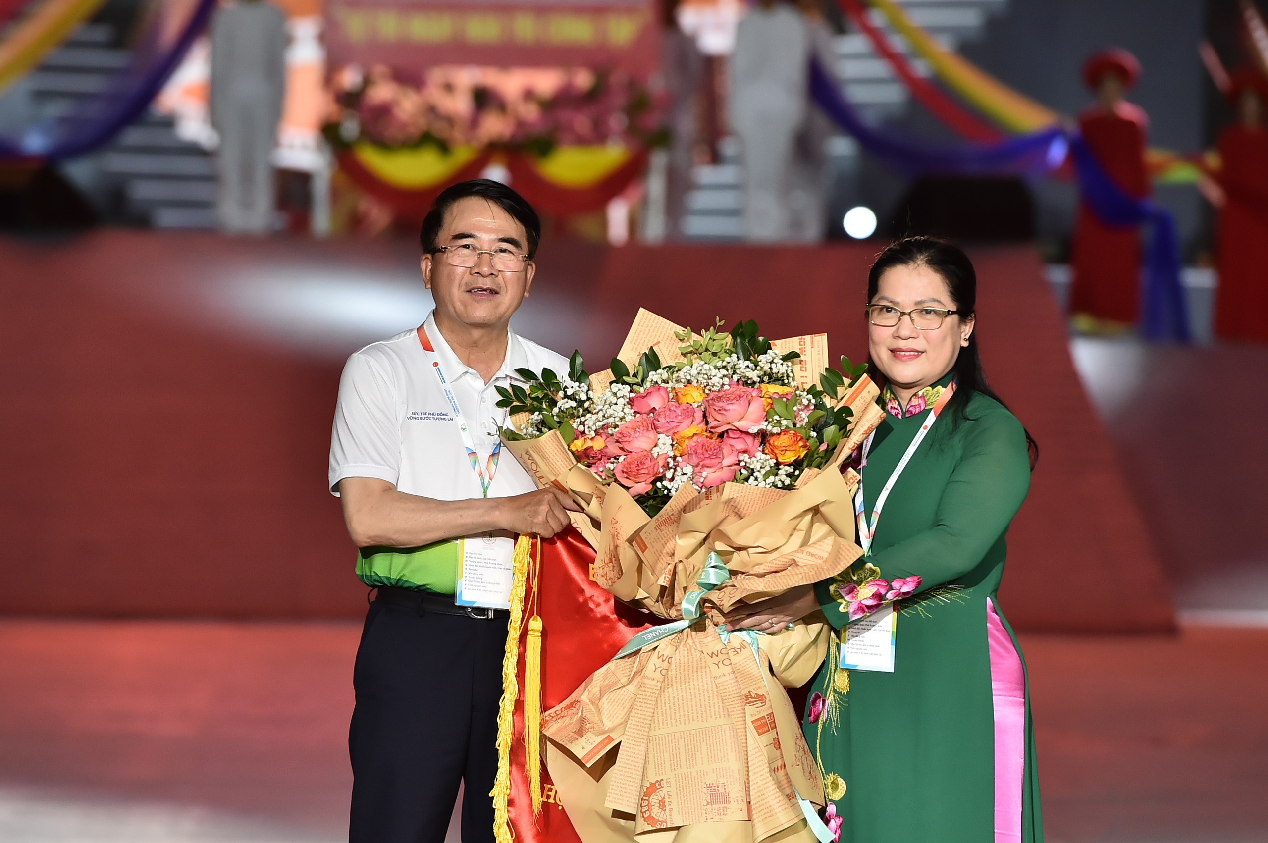 2024 yılında 10. Ulusal Phu Dong Spor Festivali'nin resmi açılışı - Fotoğraf 8. Chính thức khai mạc Hội khoẻ Phù Đổng toàn quốc lần thứ X năm 2024 - Ảnh 8.