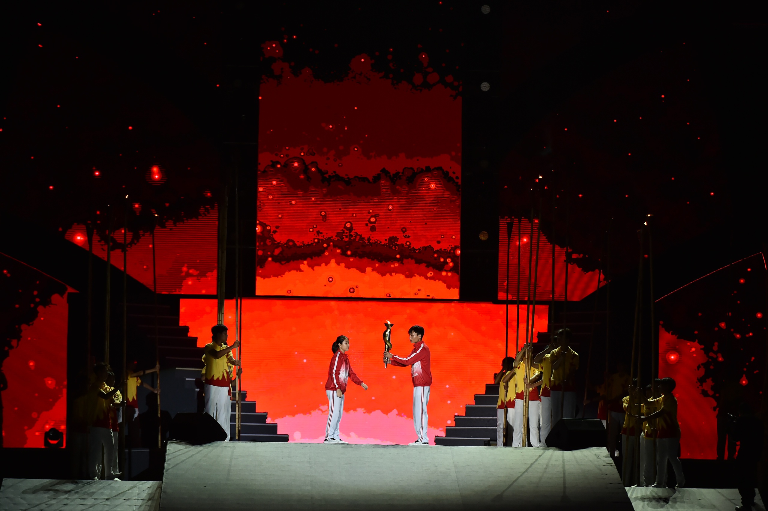 2024 yılında 10. Ulusal Phu Dong Spor Festivali'nin resmi açılışı - Fotoğraf 6. Chính thức khai mạc Hội khoẻ Phù Đổng toàn quốc lần thứ X năm 2024 - Ảnh 6.