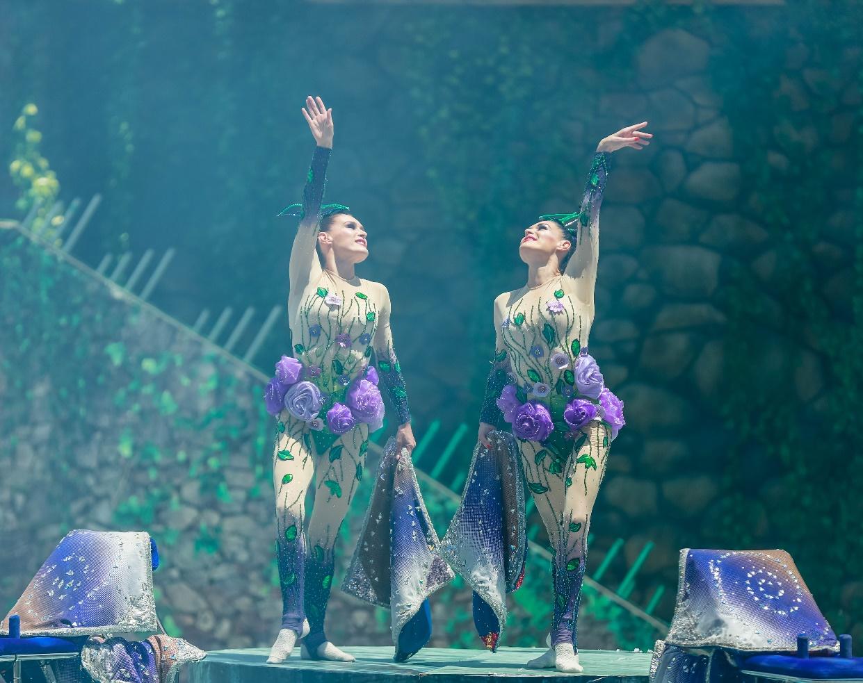 Show diễn luôn “kín chỗ” tại đỉnh Bà Nà hè này - Ảnh 2.