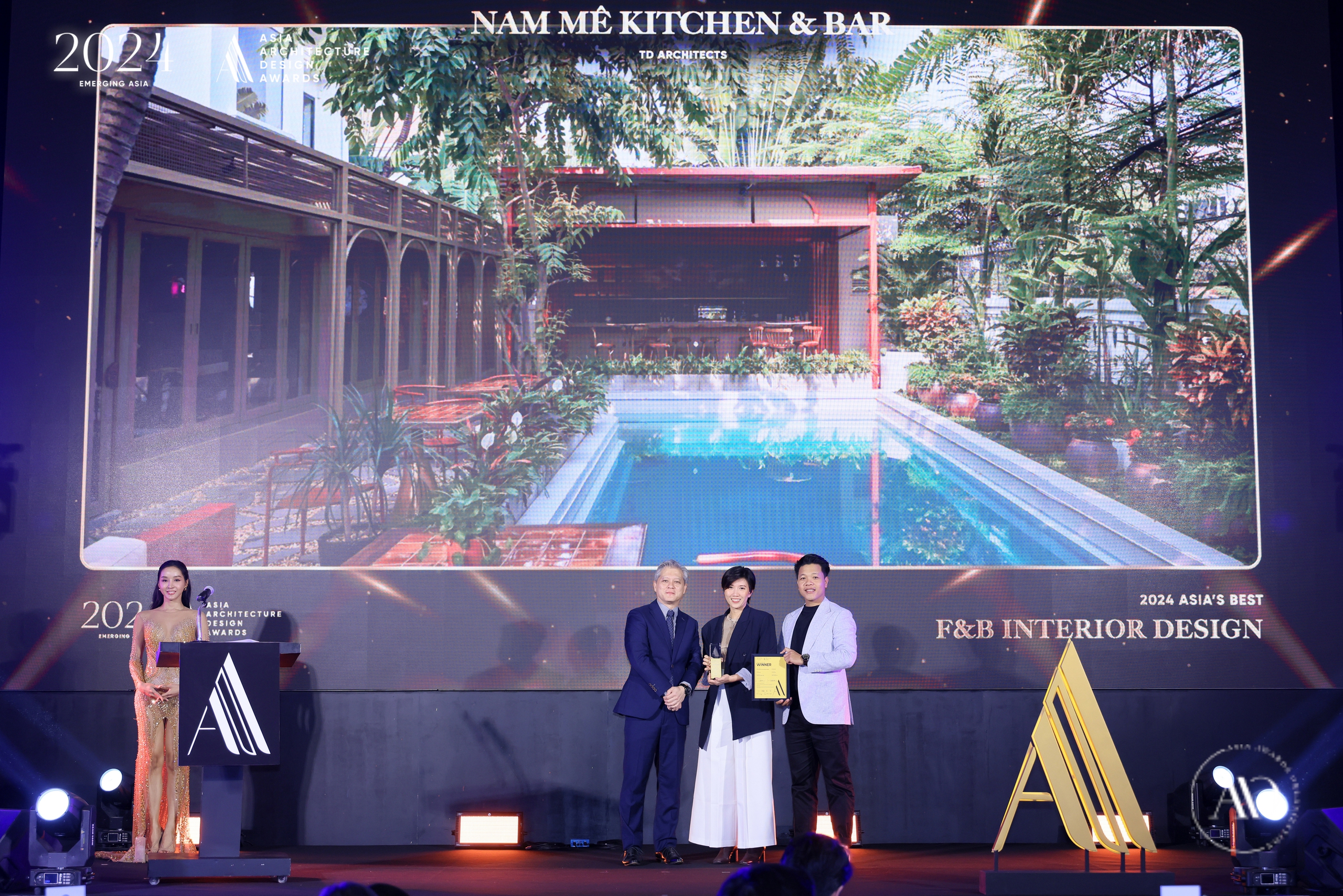 De Asian Architecture Awards belonen geavanceerde technologie in combinatie met culturele elementen en groene vitaliteit - Foto 2. Giải thưởng Kiến trúc châu Á tôn vinh công nghệ tiên tiến kết hợp với yếu tố văn hóa và sức sống xanh - Ảnh 2.
