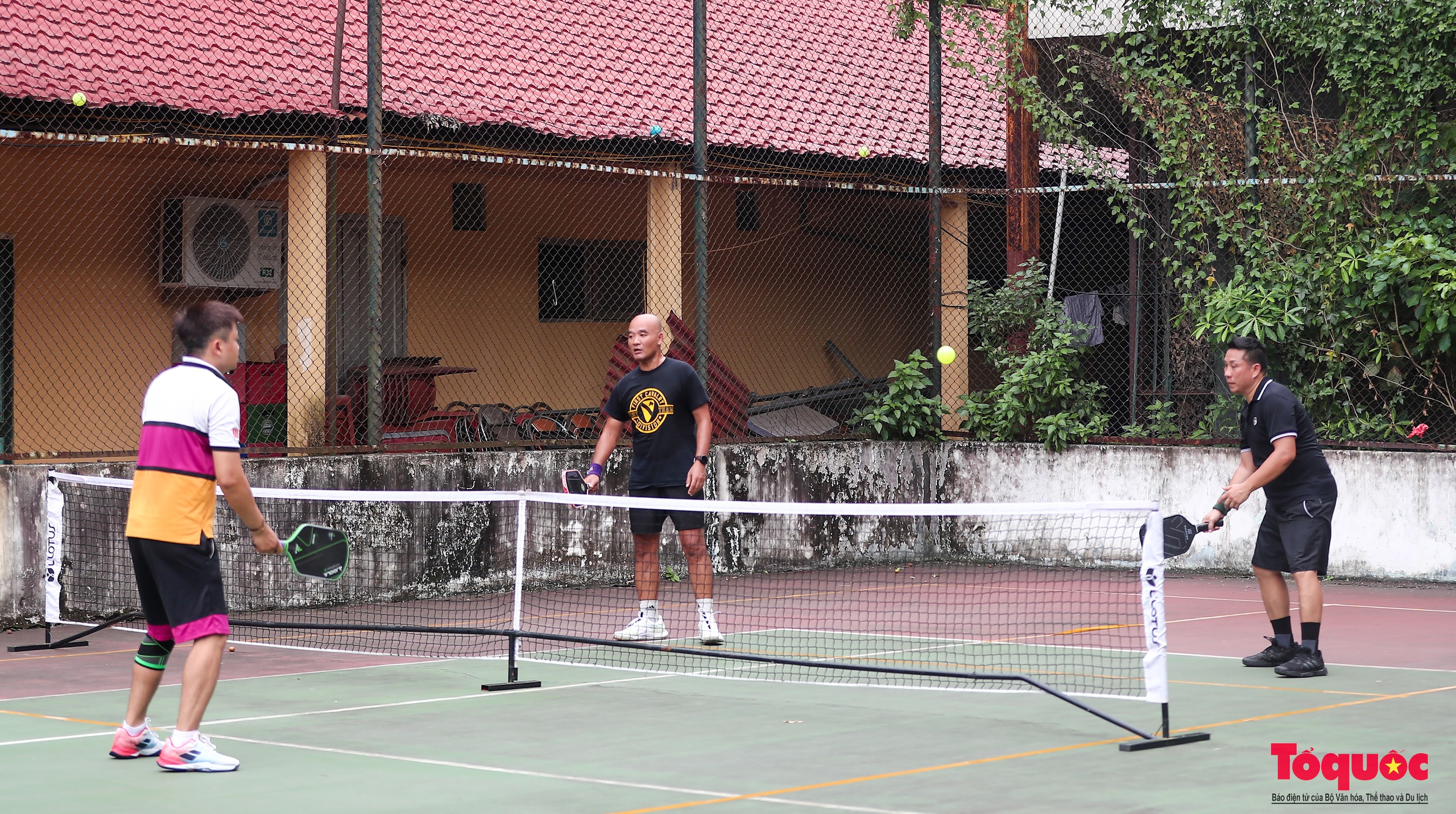 &quot;Cơn sốt&quot; Pickleball: Khám phá môn thể thao mới trong cộng đồng - Ảnh 11.