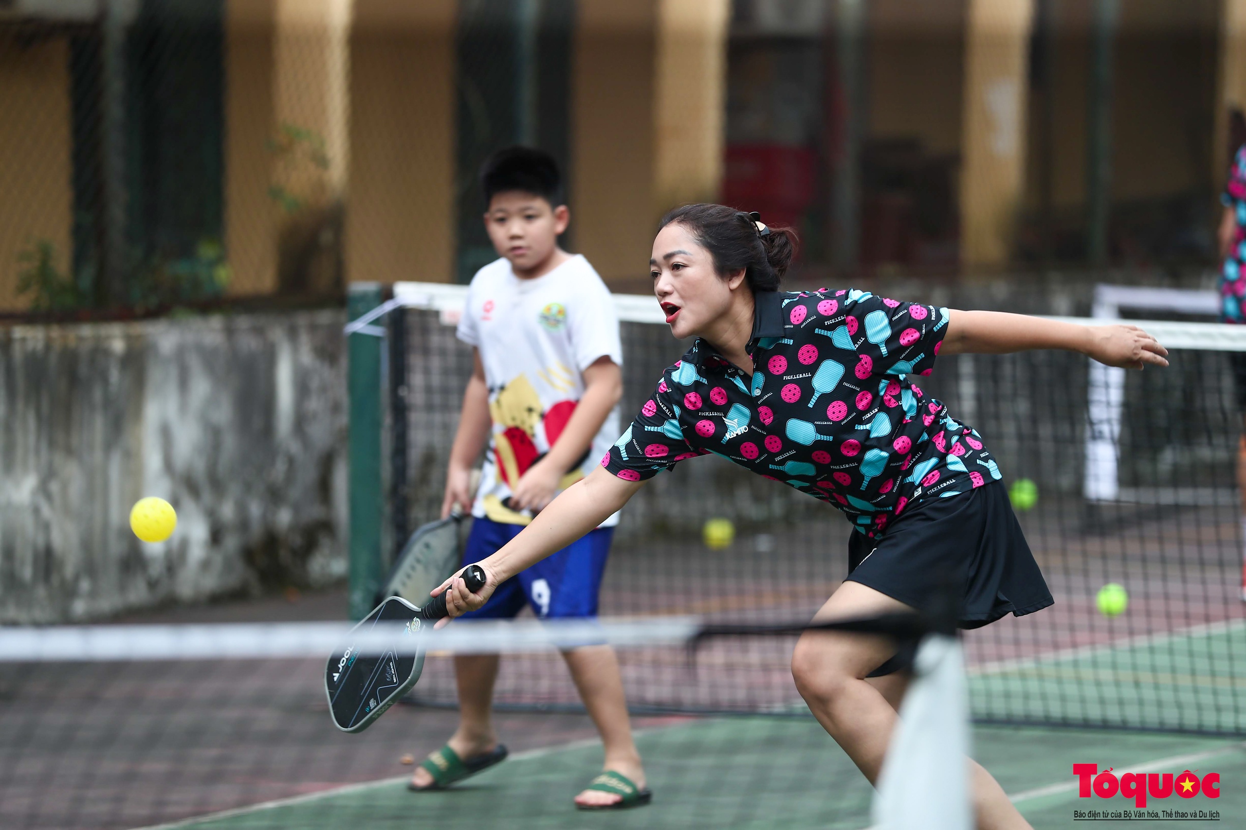 &quot;Cơn sốt&quot; Pickleball: Khám phá môn thể thao mới trong cộng đồng - Ảnh 12.