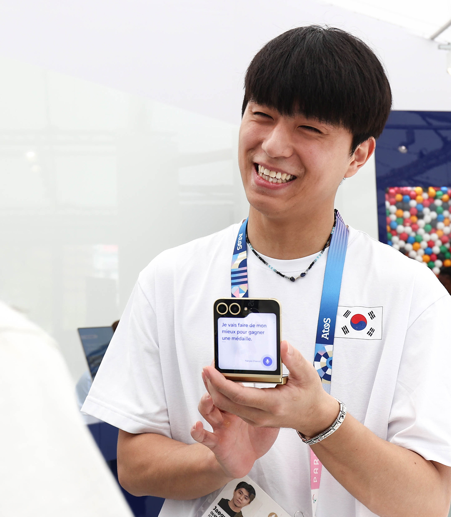 Samsung và hành trình &quot;Gập giới hạn, mở kỳ tích&quot; tại Olympic Paris 2024 - Ảnh 1.