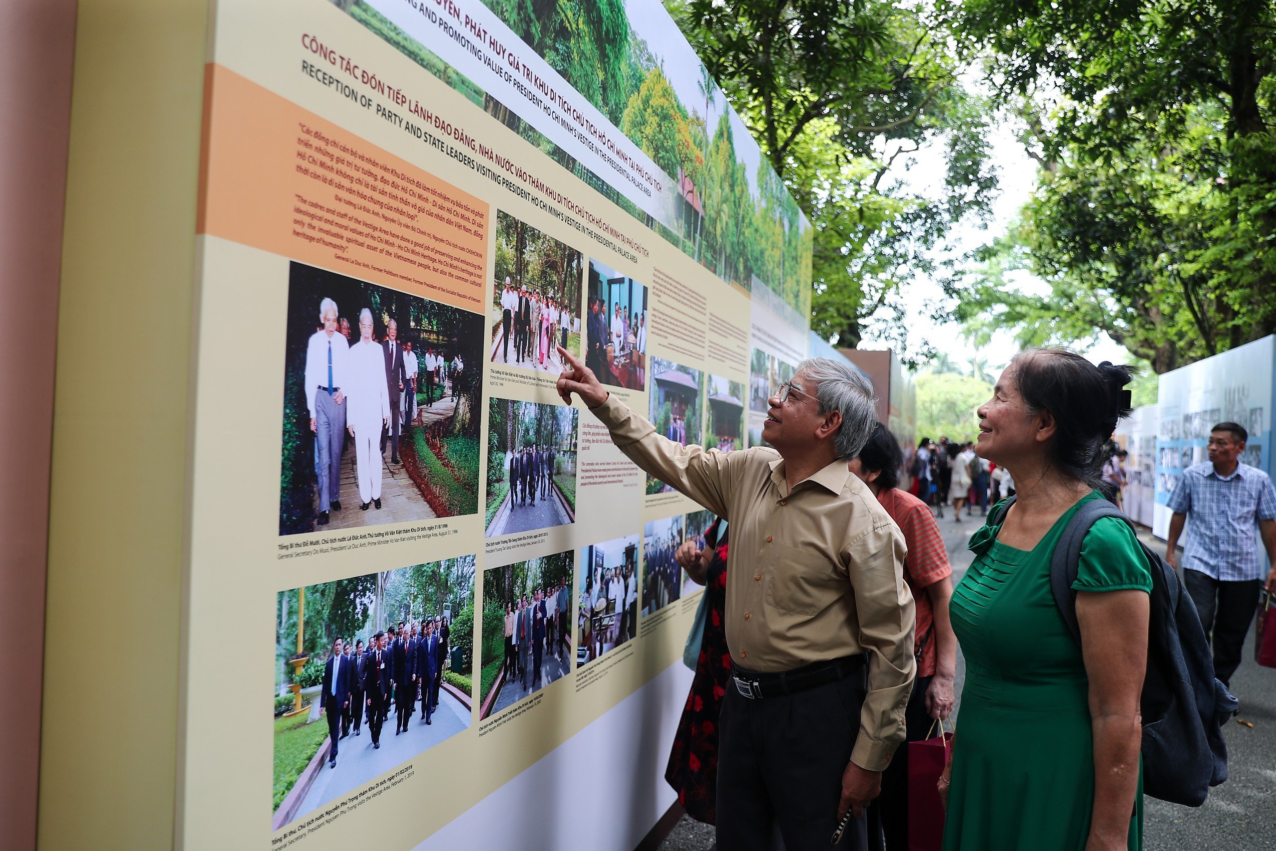 بیش از ۲۰۰ تصویر و سند درباره زندگی و کار روزمره رئیس جمهور هوشی مین در کاخ ریاست جمهوری - عکس ۳. Hơn 200 hình ảnh, tư liệu về cuộc sống đời thường, công việc của Chủ tịch Hồ Chí Minh tại Phủ Chủ tịch - Ảnh 3.