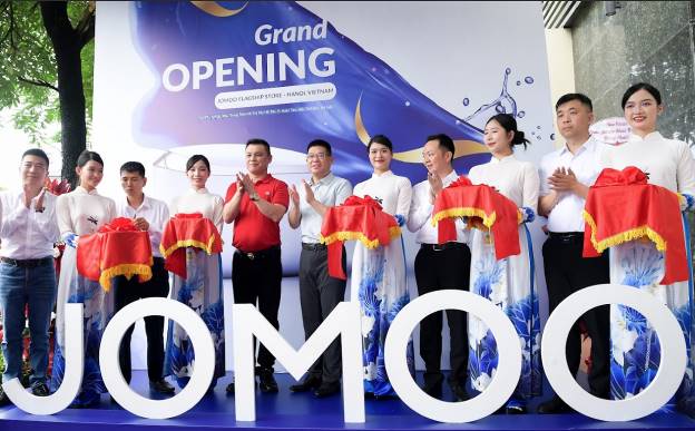 JOMOO Việt Nam khai trương Flagship store đầu tiên tại Hà Nội - Ảnh 1.