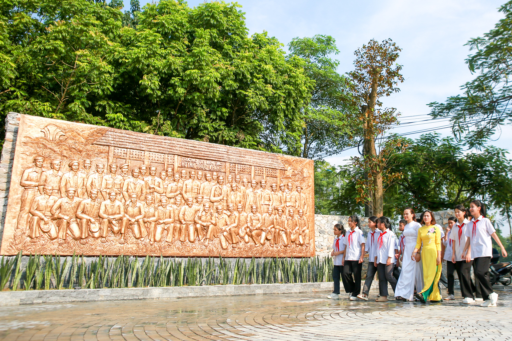 Trường dạy làm báo Huỳnh Thúc Kháng sẽ là điểm tham quan lịch sử nơi &quot;Thủ đô gió ngàn&quot; - Ảnh 12.