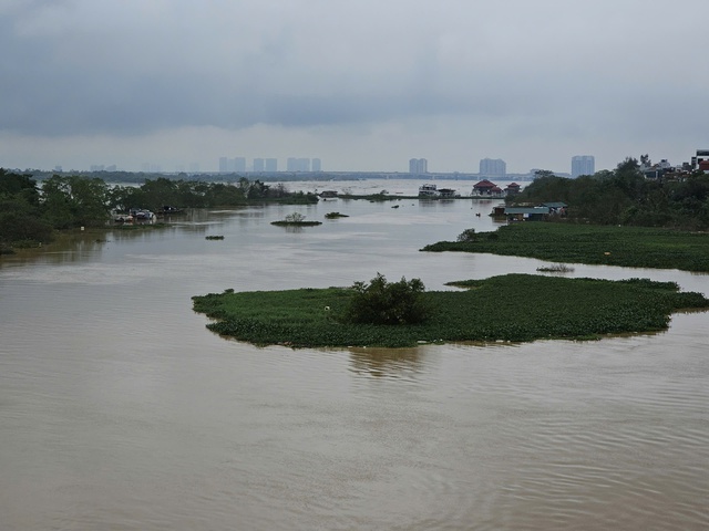 Hà Nội rút báo động lũ sông Đà, mực nước sông Hồng, Đuống giảm dần - Ảnh 1.