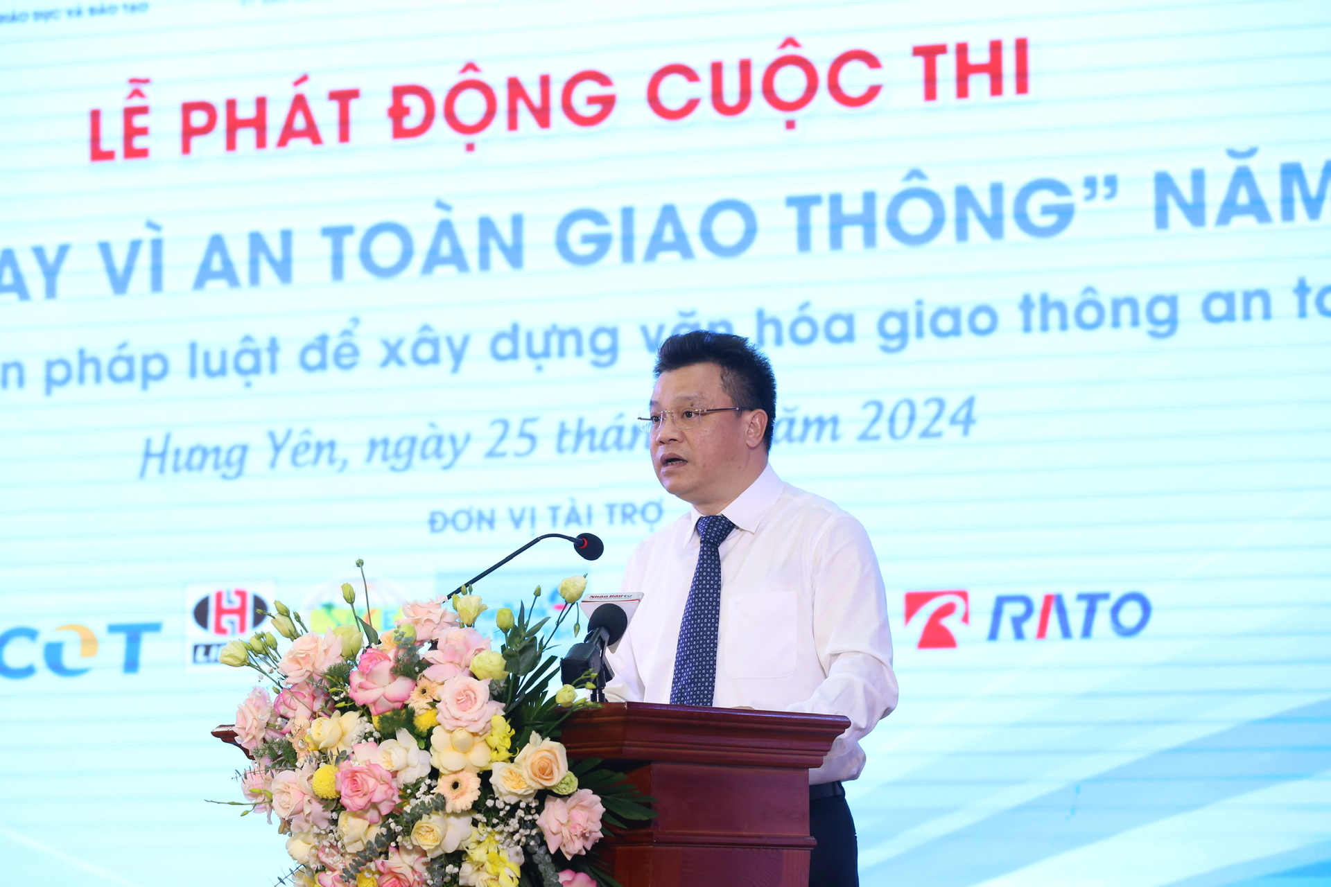 Phát động cuộc thi &quot;Chung tay vì an toàn giao thông năm 2024&quot; - Ảnh 3.