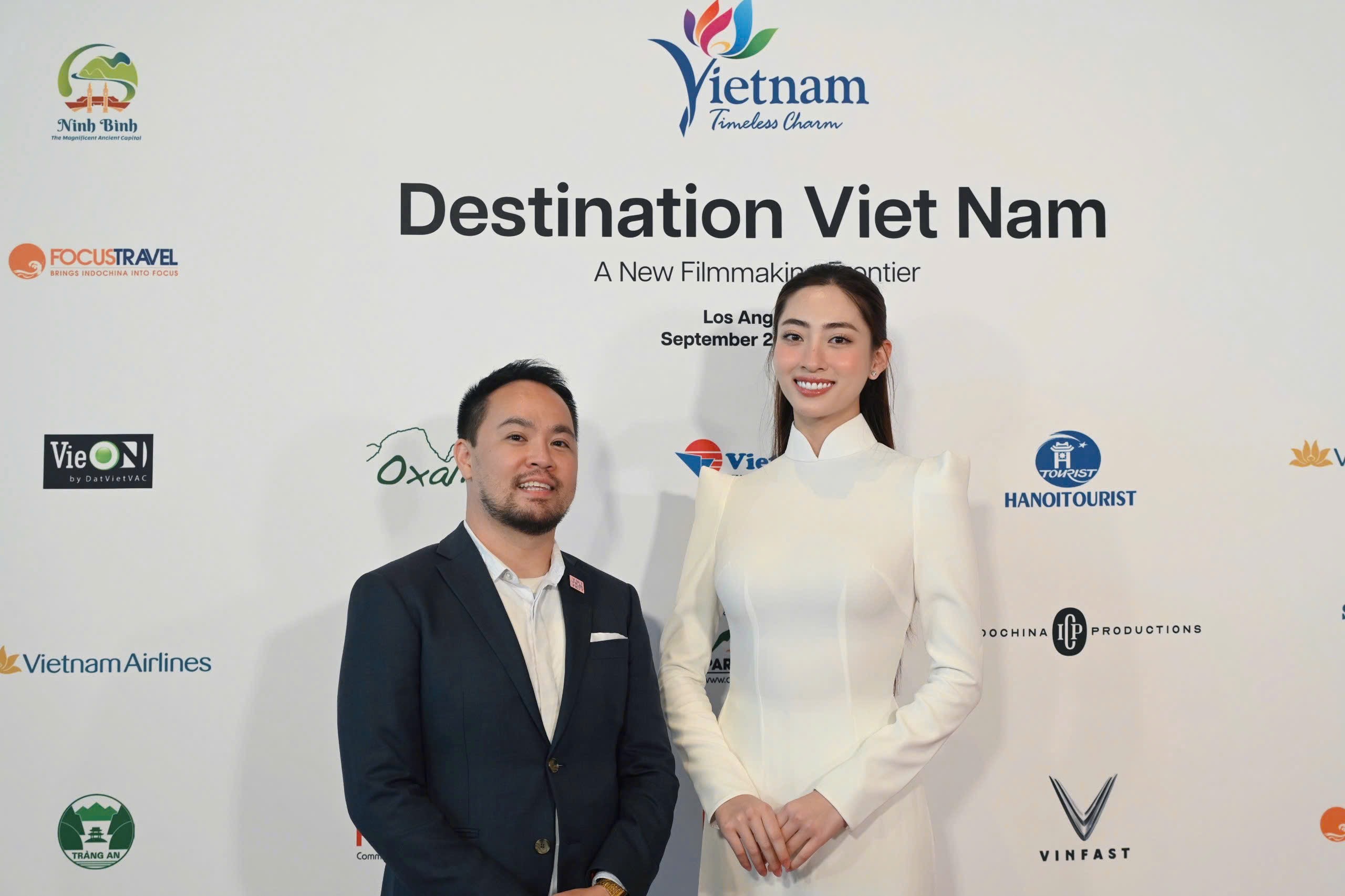 កញ្ញា Luong Thuy Linh ផ្សព្វផ្សាយវប្បធម៌ និងទេសចរណ៍វៀតណាមនៅអាមេរិក - រូបថត ៣. Hoa hậu Lương Thùy Linh quảng bá văn hóa – du lịch Việt Nam tại Mỹ - Ảnh 3.