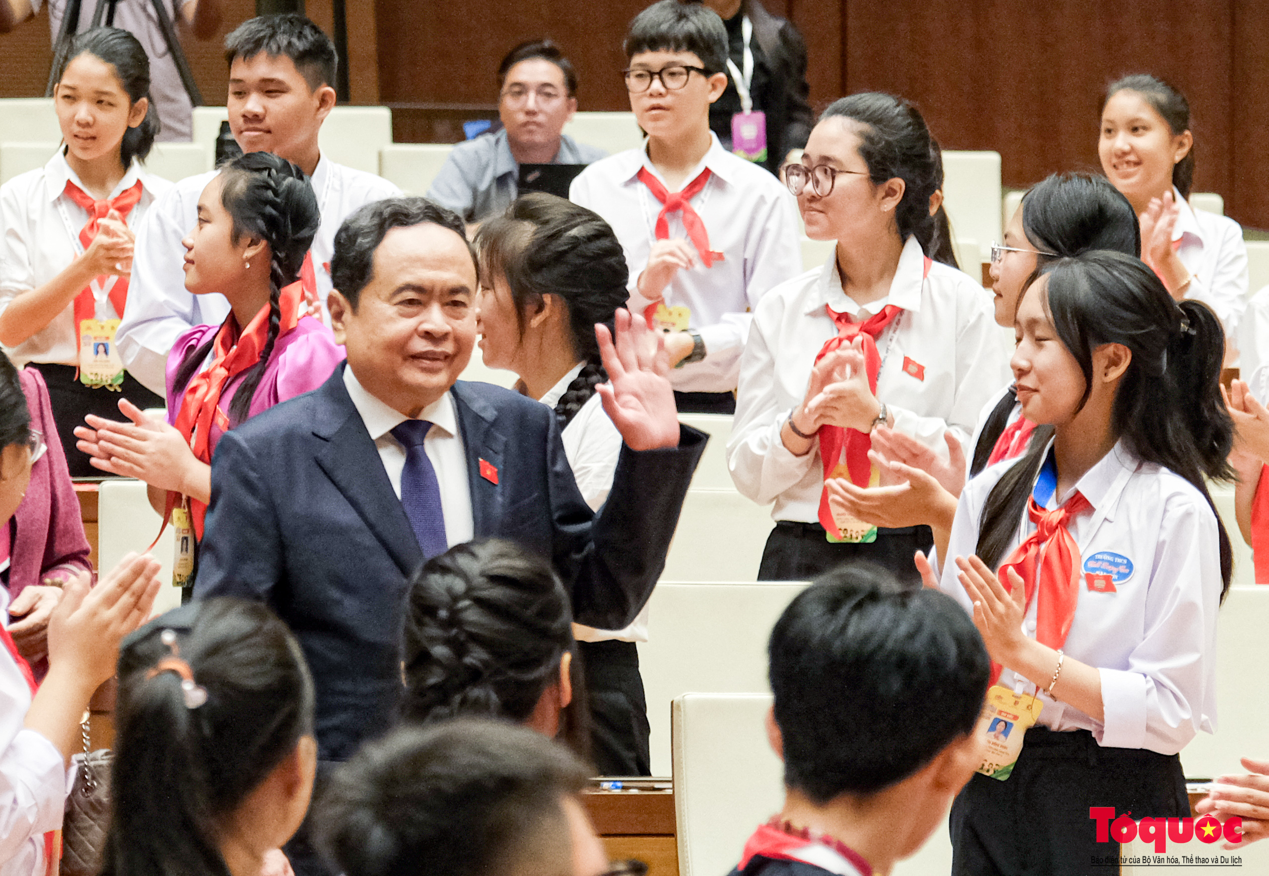 Chủ tịch Quốc hội Trần Thanh Mẫn dự phiên họp giả định &quot;Quốc hội trẻ em&quot; - Ảnh 2.