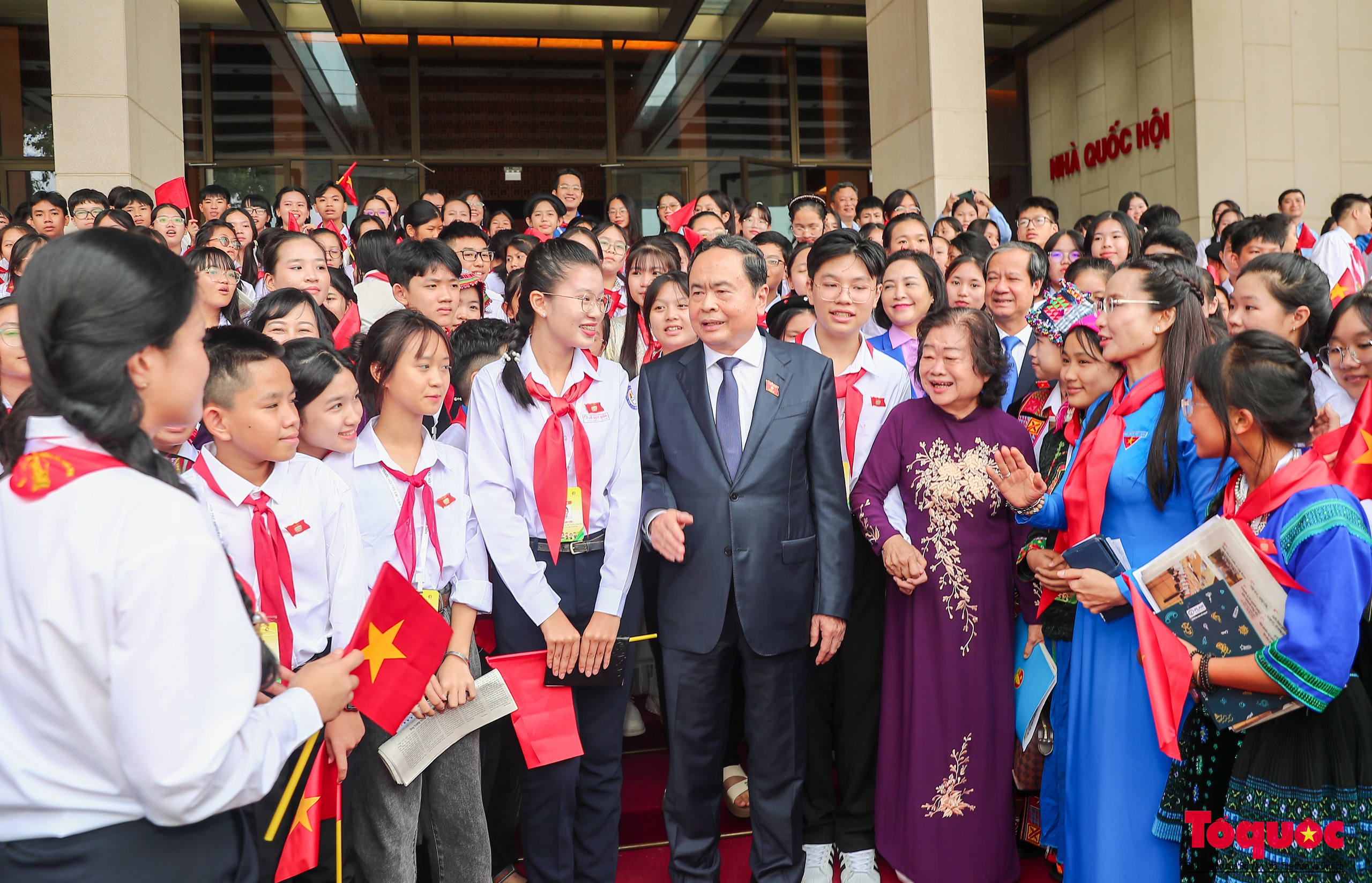 Chủ tịch Quốc hội Trần Thanh Mẫn dự phiên họp giả định &quot;Quốc hội trẻ em&quot; - Ảnh 22.