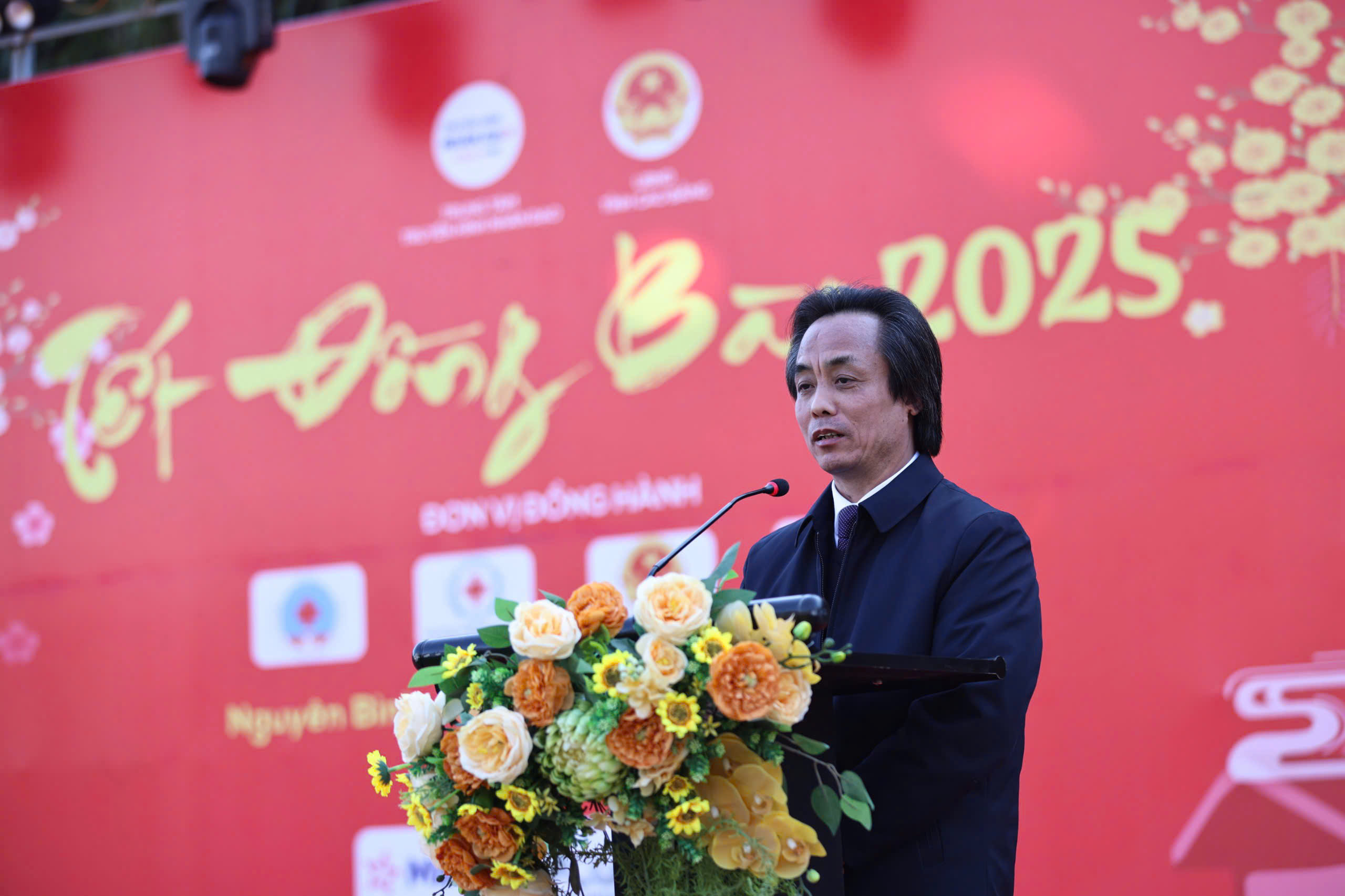 «Συμπατριώτες Tet 2025» - Διαδίδοντας αξίες αγάπης στην κοινότητα - Φωτογραφία 2. “Tết đồng bào 2025”- Lan tỏa những giá trị yêu thương tới cộng đồng - Ảnh 2.