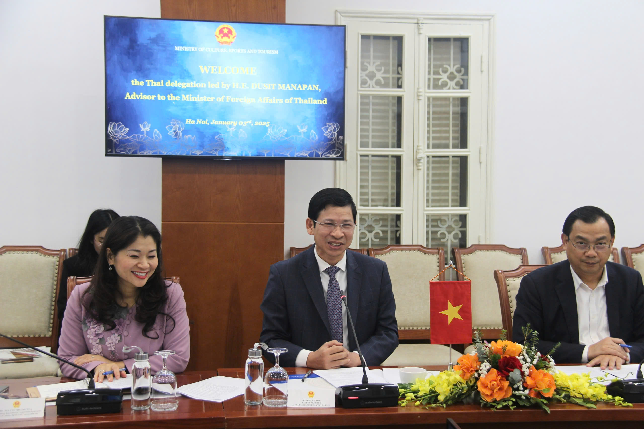 Tăng cường hợp tác văn hóa, thể thao, du lịch giữa Việt Nam- Thái Lan - Ảnh 2. Tăng cường hợp tác văn hóa, thể thao, du lịch giữa Việt Nam- Thái Lan - Ảnh 2.