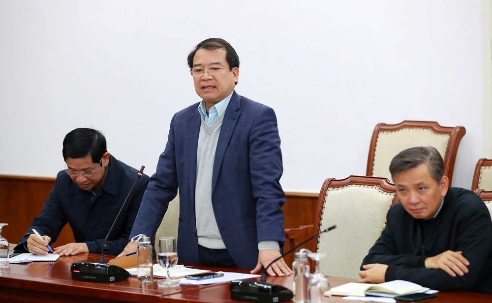 រដ្ឋមន្ត្រី Nguyen Van Hung៖ លើកកំពស់សិល្បៈសម្តែងនាំមកនូវការរួមវិភាគទានជាវិជ្ជមានដល់ឧស្សាហកម្មវប្បធម៌ - រូបថត ៦. Bộ trưởng Nguyễn Văn Hùng: Thúc đẩy nghệ thuật biểu diễn đem lại đóng góp tích cực cho công nghiệp văn hóa - Ảnh 6.