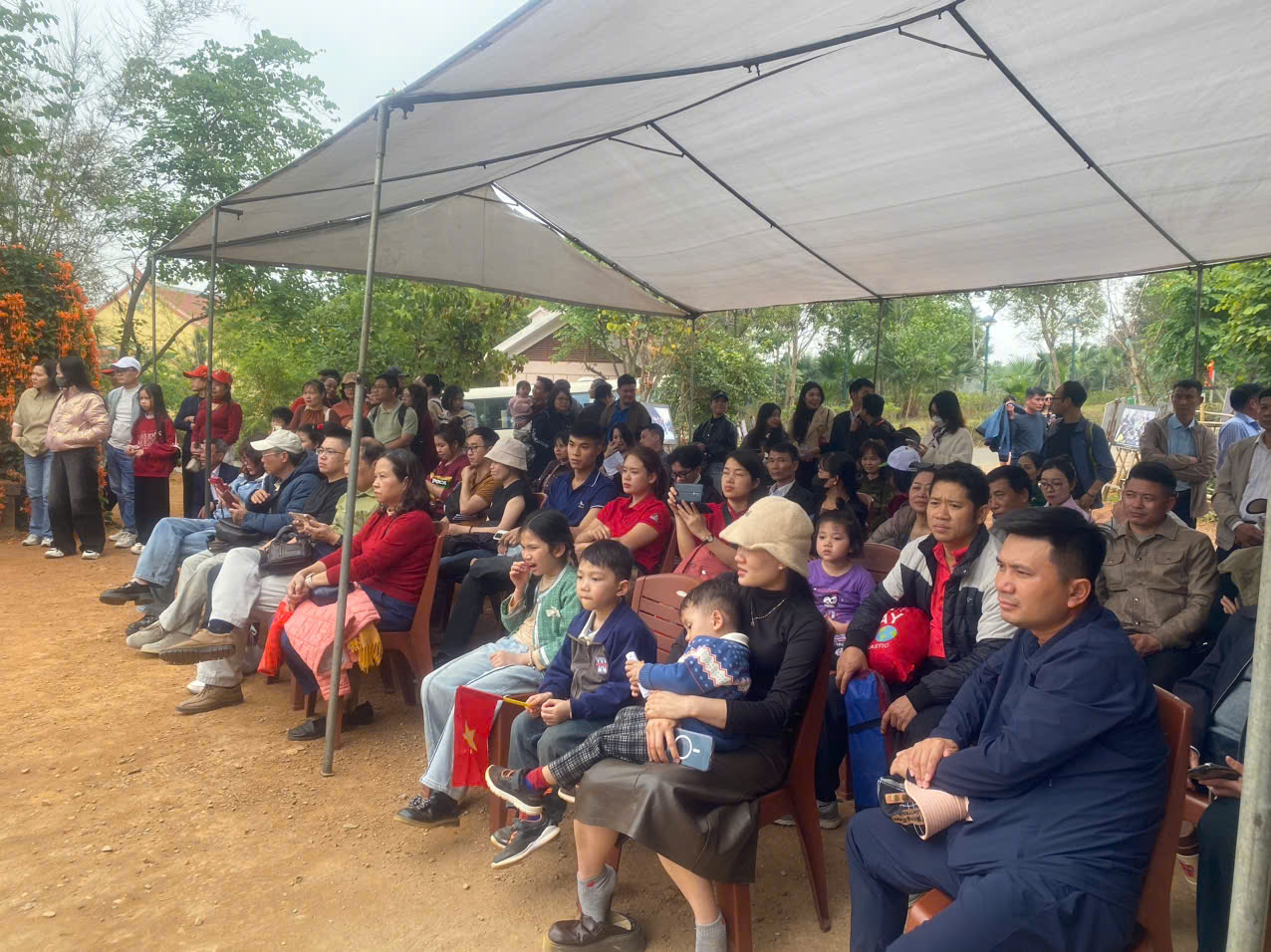 Återuppförande av den unika Kin Chieng Boọc-majceremonin för det thailändska folket i Thanh Hoa - Foto 9. Tái hiện lễ Kin Chiêng Boọc Mạy đặc sắc của đồng bào Thái xứ Thanh - Ảnh 9.