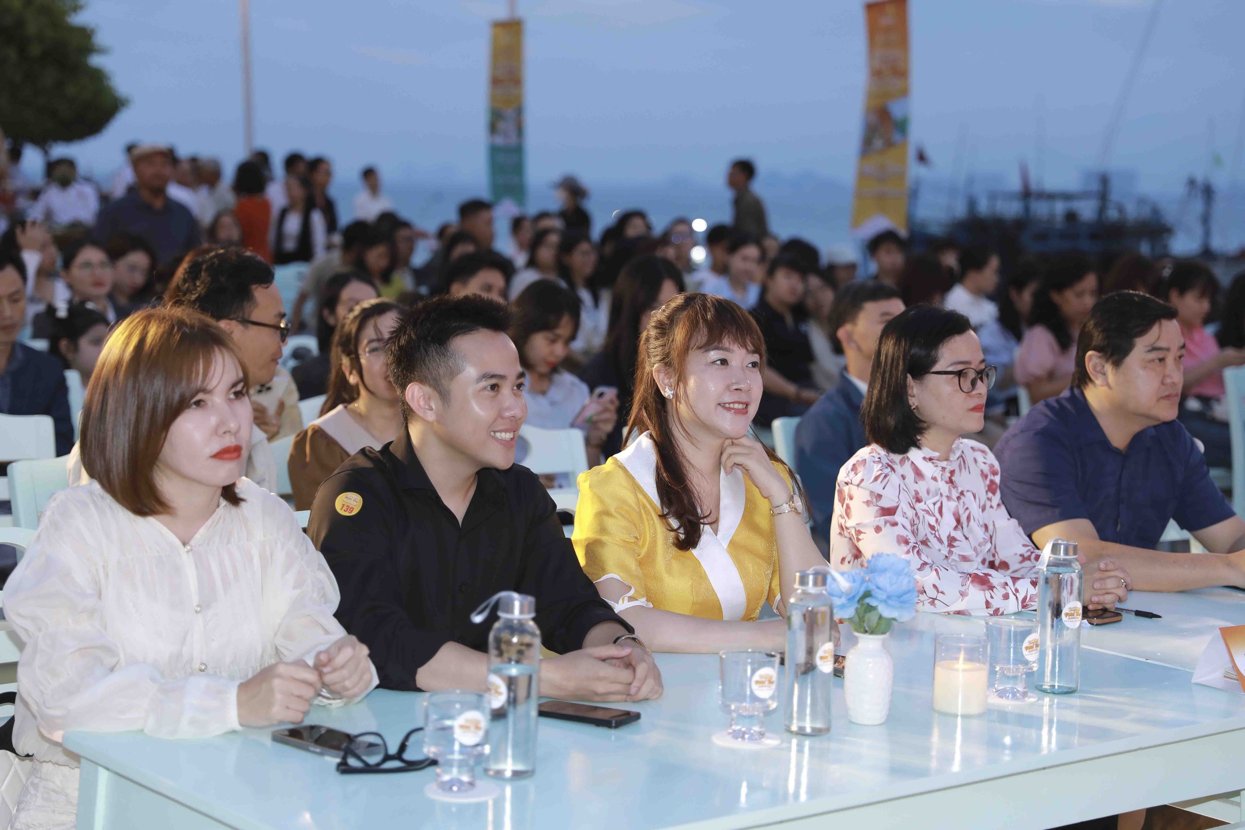 Danang Food Tour Festival 2025: Mempromosikan Danang sebagai tujuan kuliner terkemuka di wilayah ini - Foto 3. Lễ hội Đà Nẵng Food Tour 2025: Quảng bá Đà Nẵng là điểm đến ẩm thực hàng đầu trong khu vực - Ảnh 3.