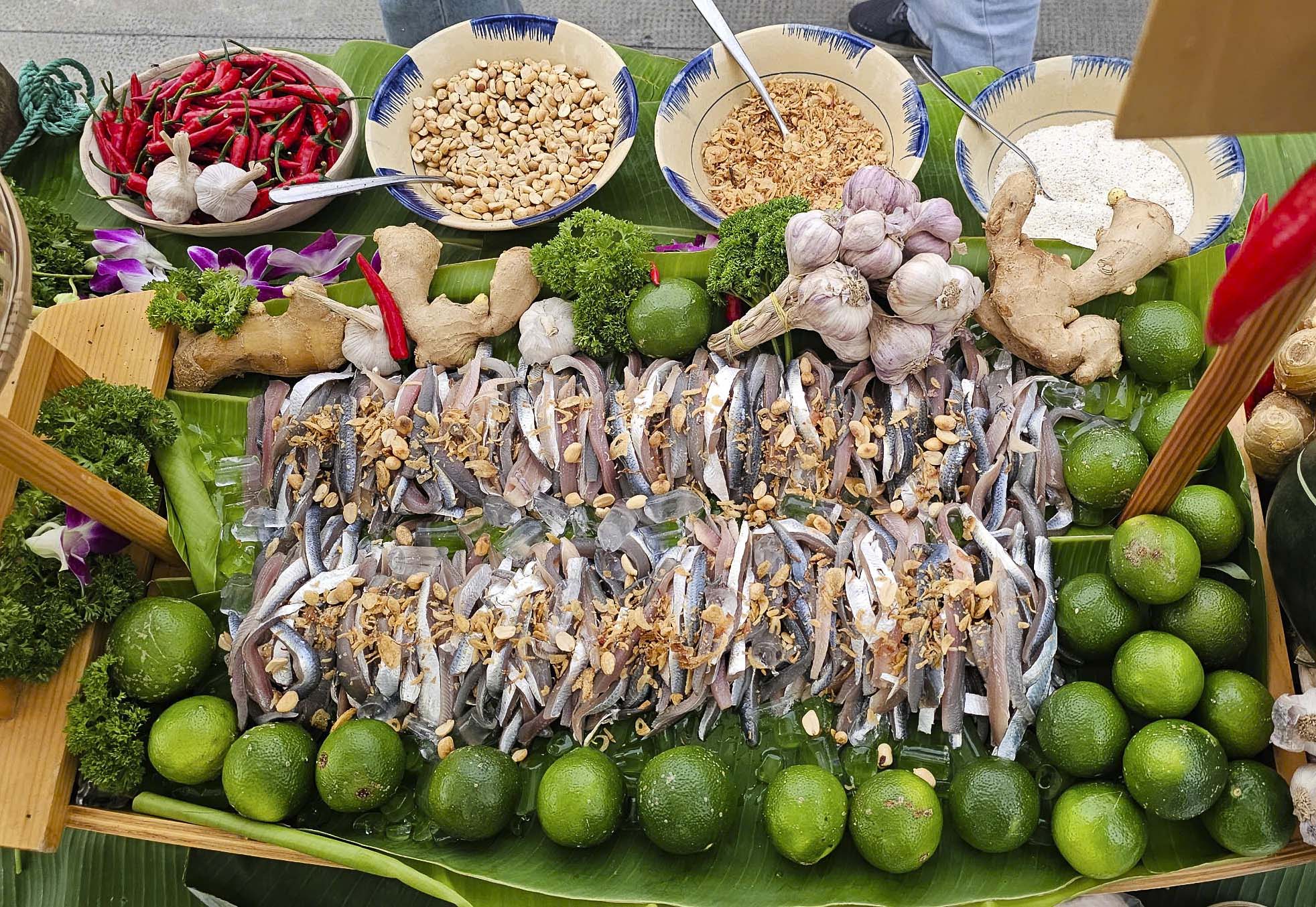 Danang Food Tour Festival 2025: Mempromosikan Danang sebagai tujuan kuliner terkemuka di wilayah ini - Foto 6. Lễ hội Đà Nẵng Food Tour 2025: Quảng bá Đà Nẵng là điểm đến ẩm thực hàng đầu trong khu vực - Ảnh 6.