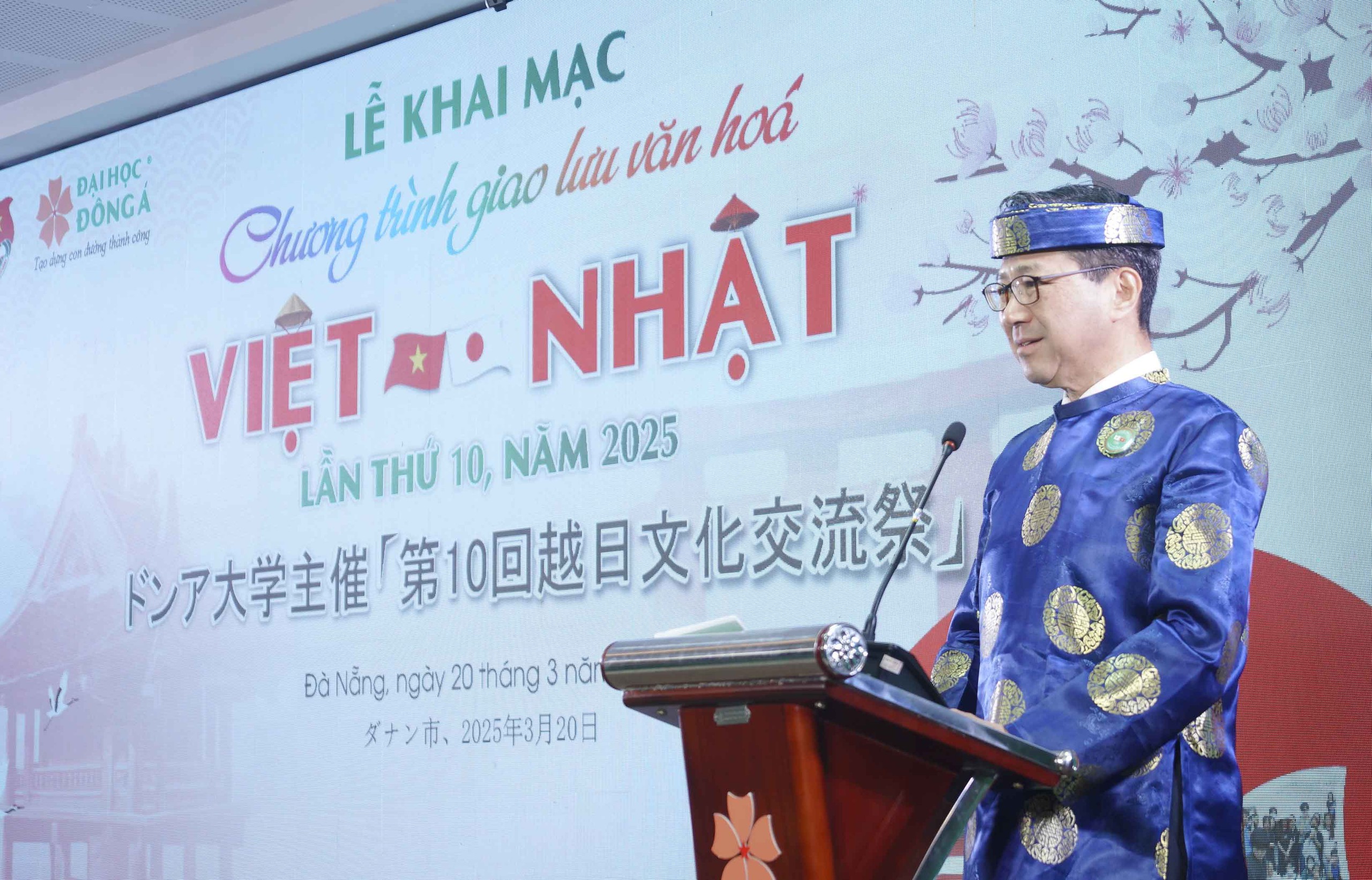Hlavní události 10. ročníku vietnamsko-japonského kulturního výměnného programu - Foto 3. Đặc sắc chương trình giao lưu văn hoá Việt – Nhật lần thứ 10 - Ảnh 3.
