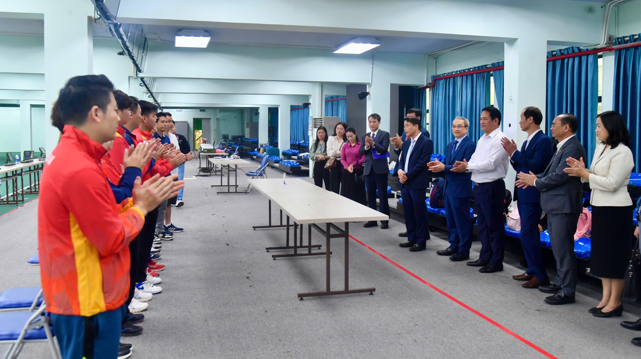 Gallery - Ban Tuyên giáo và Dân vận Trung ương chúc mừng 79 năm Ngày Thể dục thể thao Việt Nam