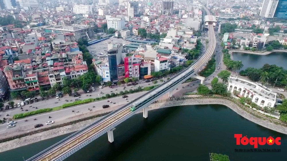 Clip: Hành trình chạy thử đoàn tàu đường sắt trên cao Cát Linh - Hà Đông