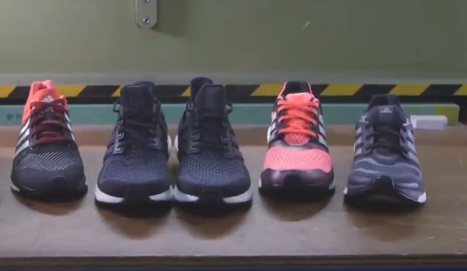 Nike, Adidas, Uniqlo đang chuyển dịch nhà máy về Việt Nam